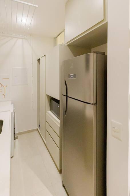 Apartamento com vaga no Arpoador