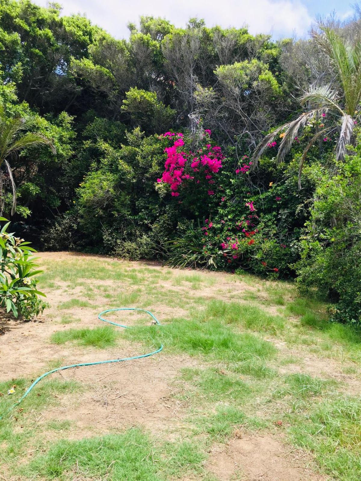 Beautiful North Coast Family Villa with Pool, Just Minutes from the Sea