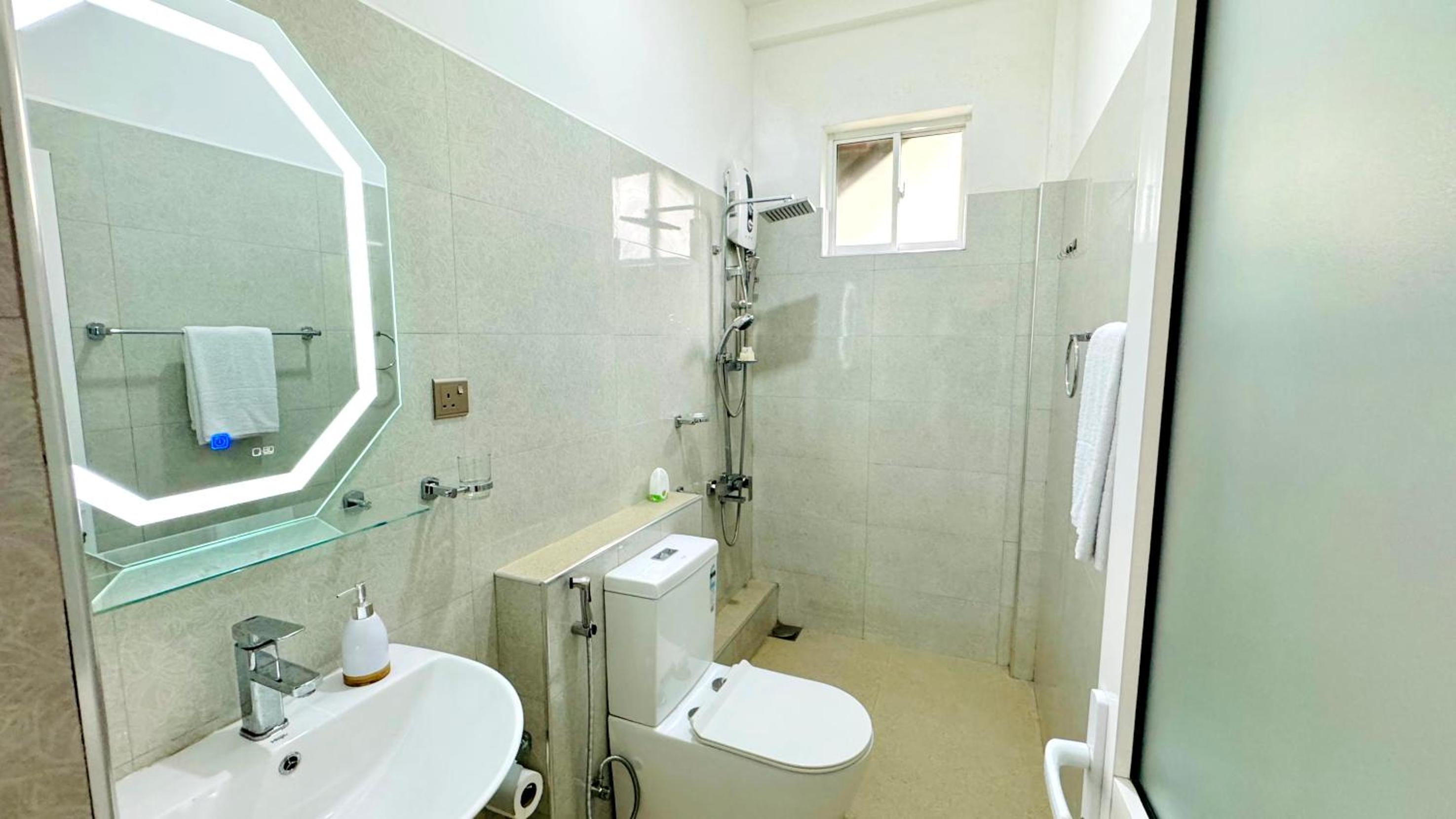 Liora Homestay