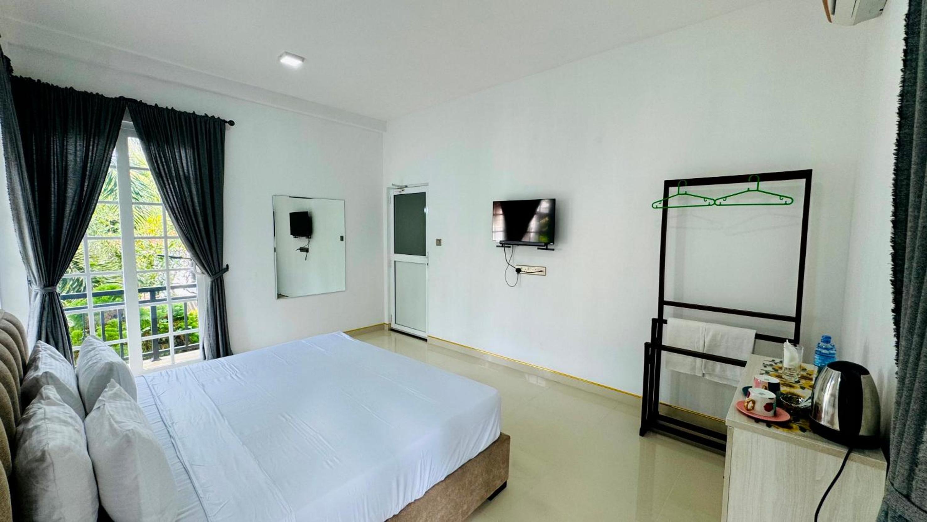 Liora Homestay