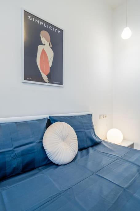 Modern and Calm 2BDRM Apt in City Centre