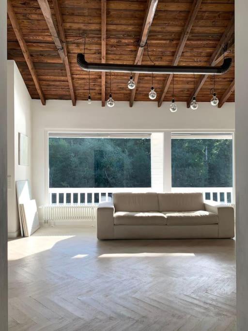 NEU Seehaus mit Kamin und Hot Tub