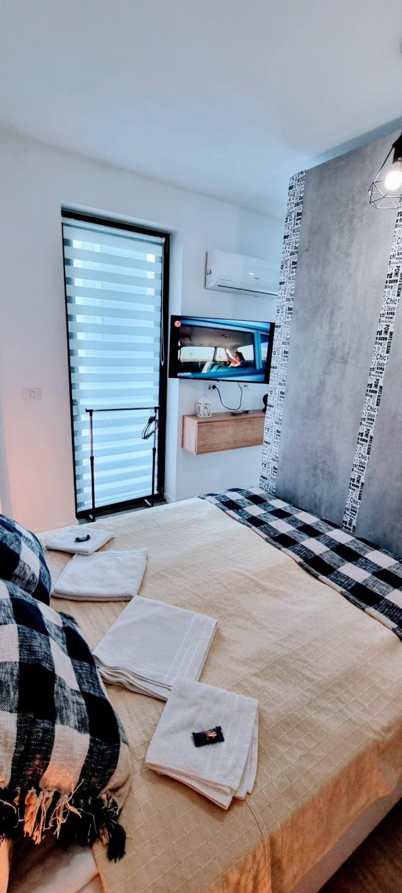 ATENEO ApArt Hotel - Studio DeLuxe - MODERN Apartment with Big Balcony and Free Parking view 3