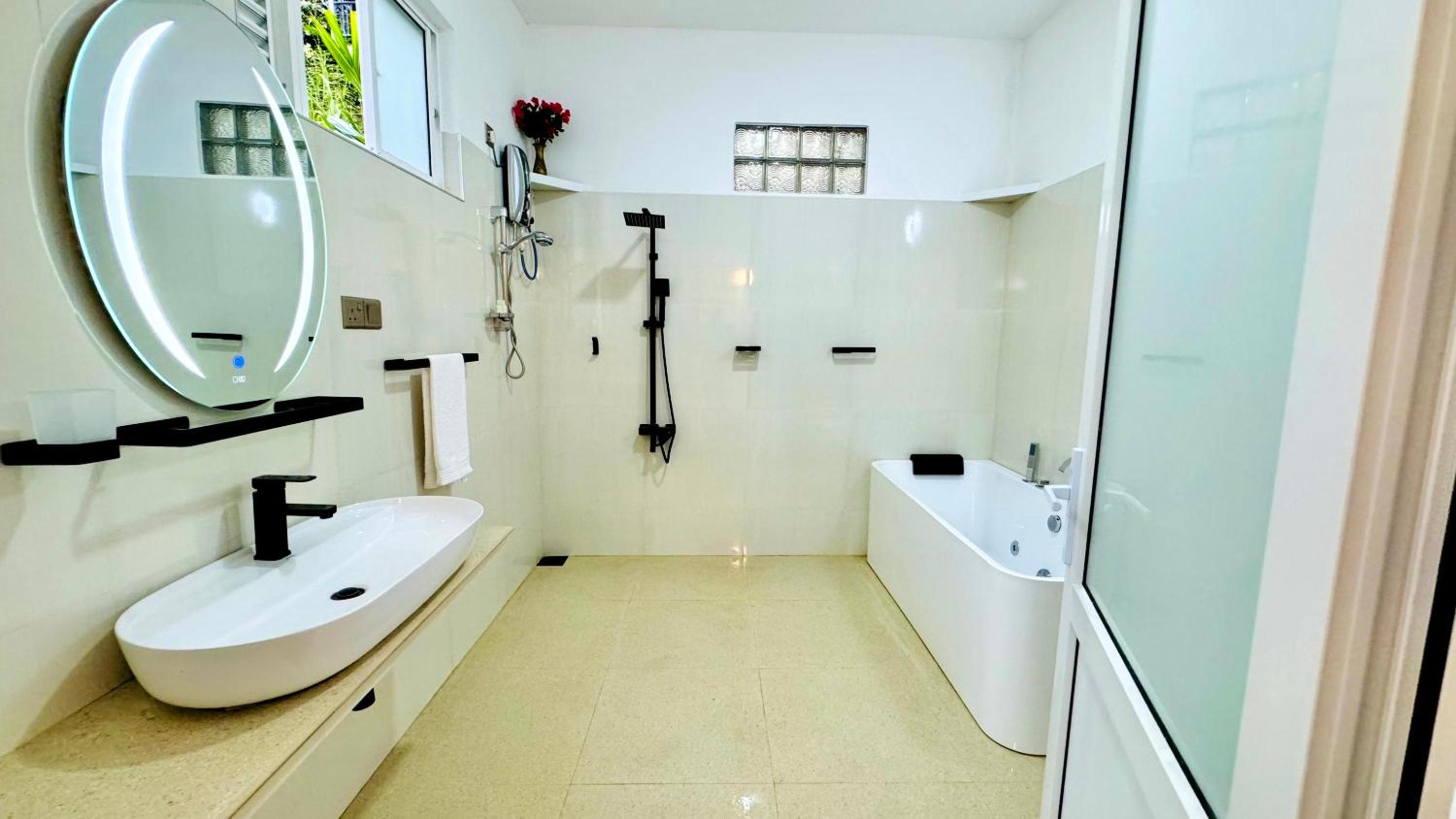 Liora Homestay
