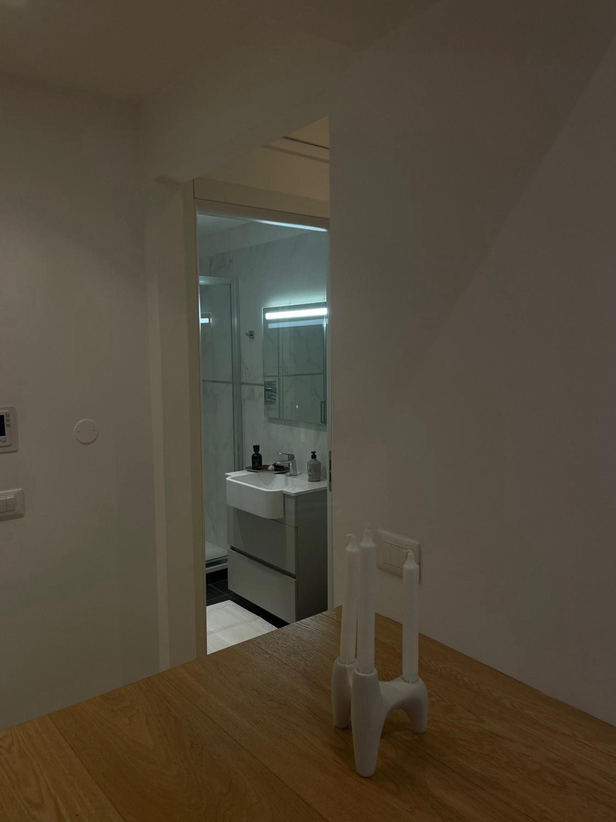 Forte's Apartment