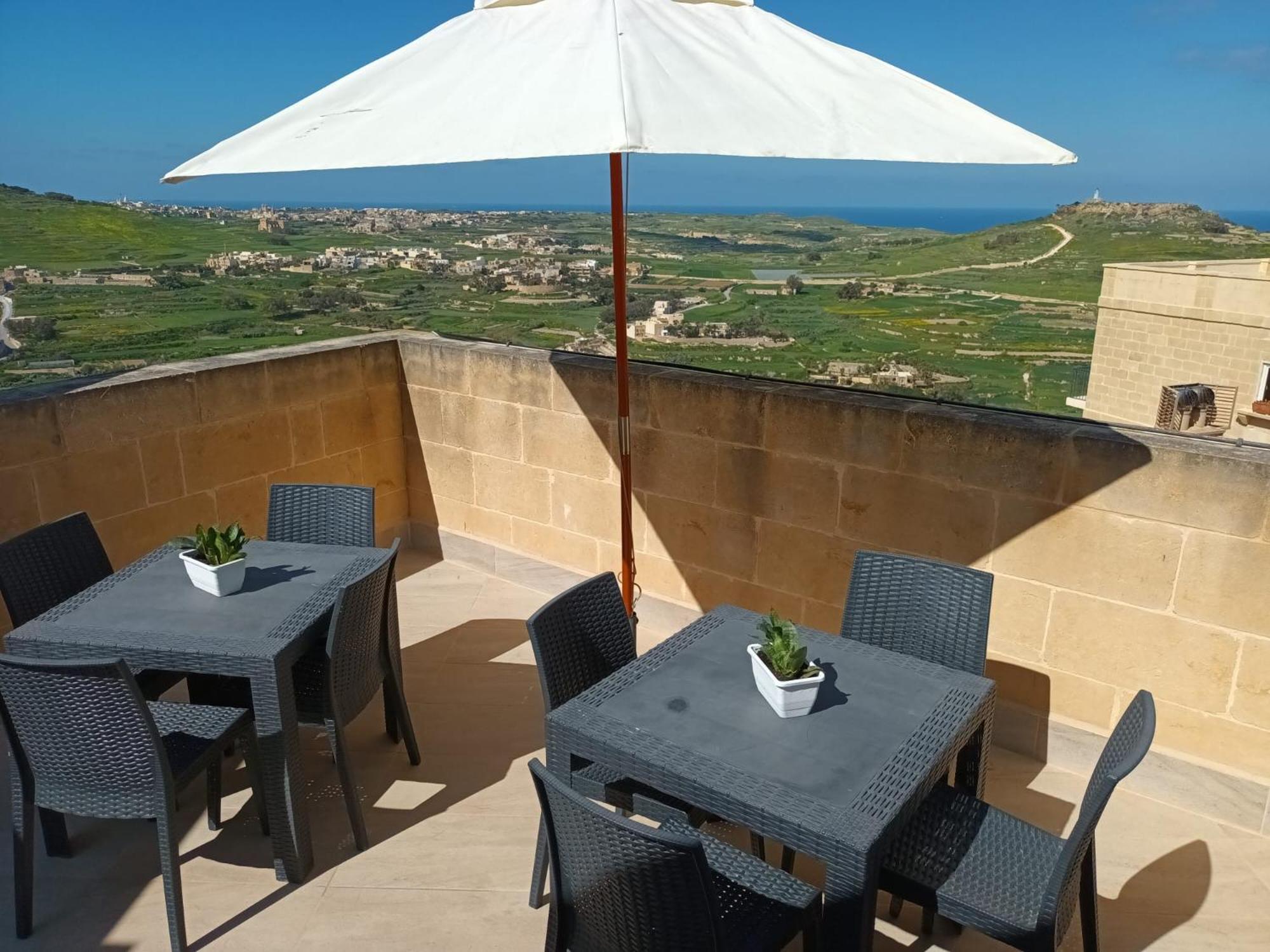 Ta Wigi Farmhouse view 3