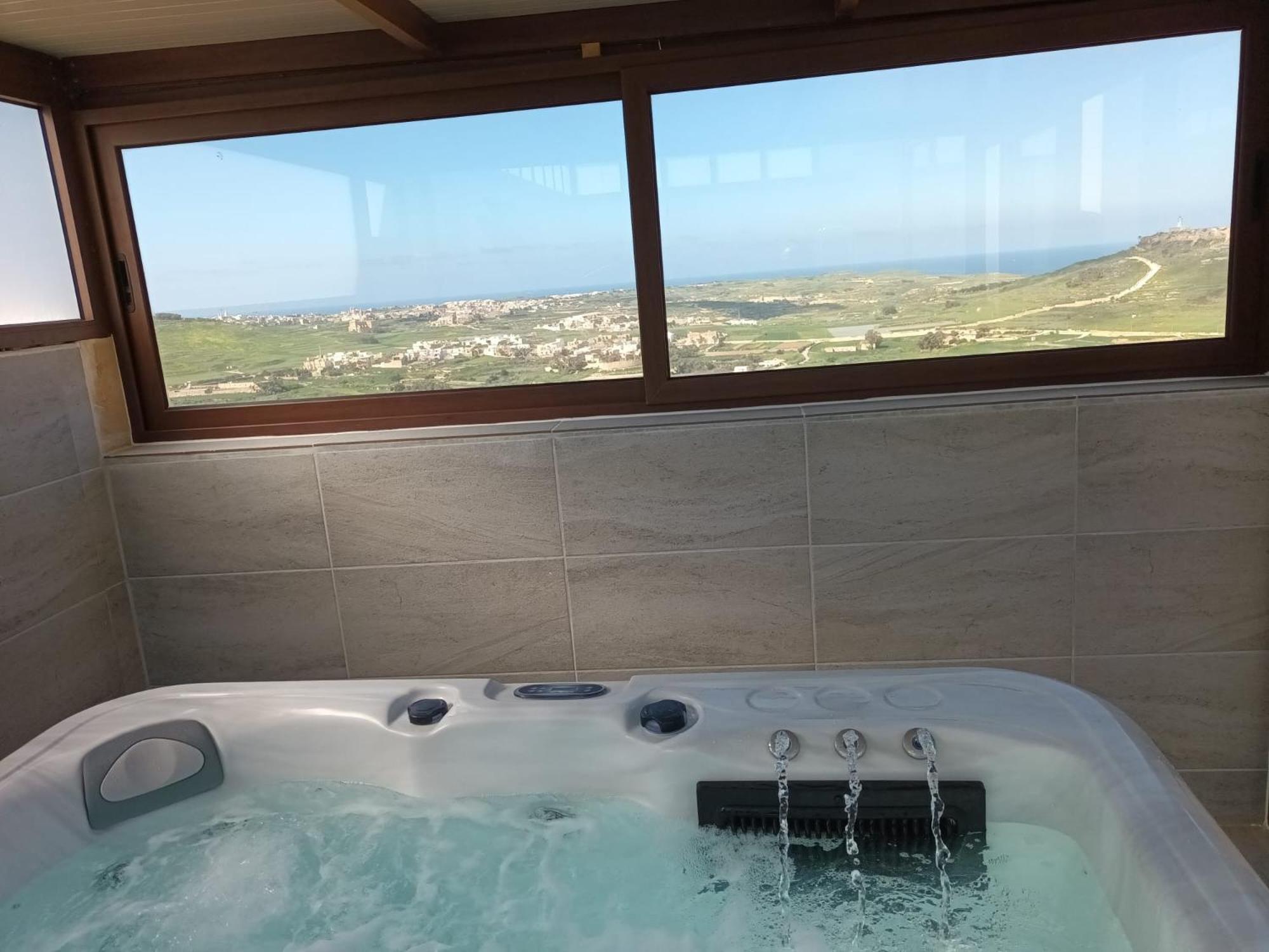 Ta Wigi Farmhouse view 2