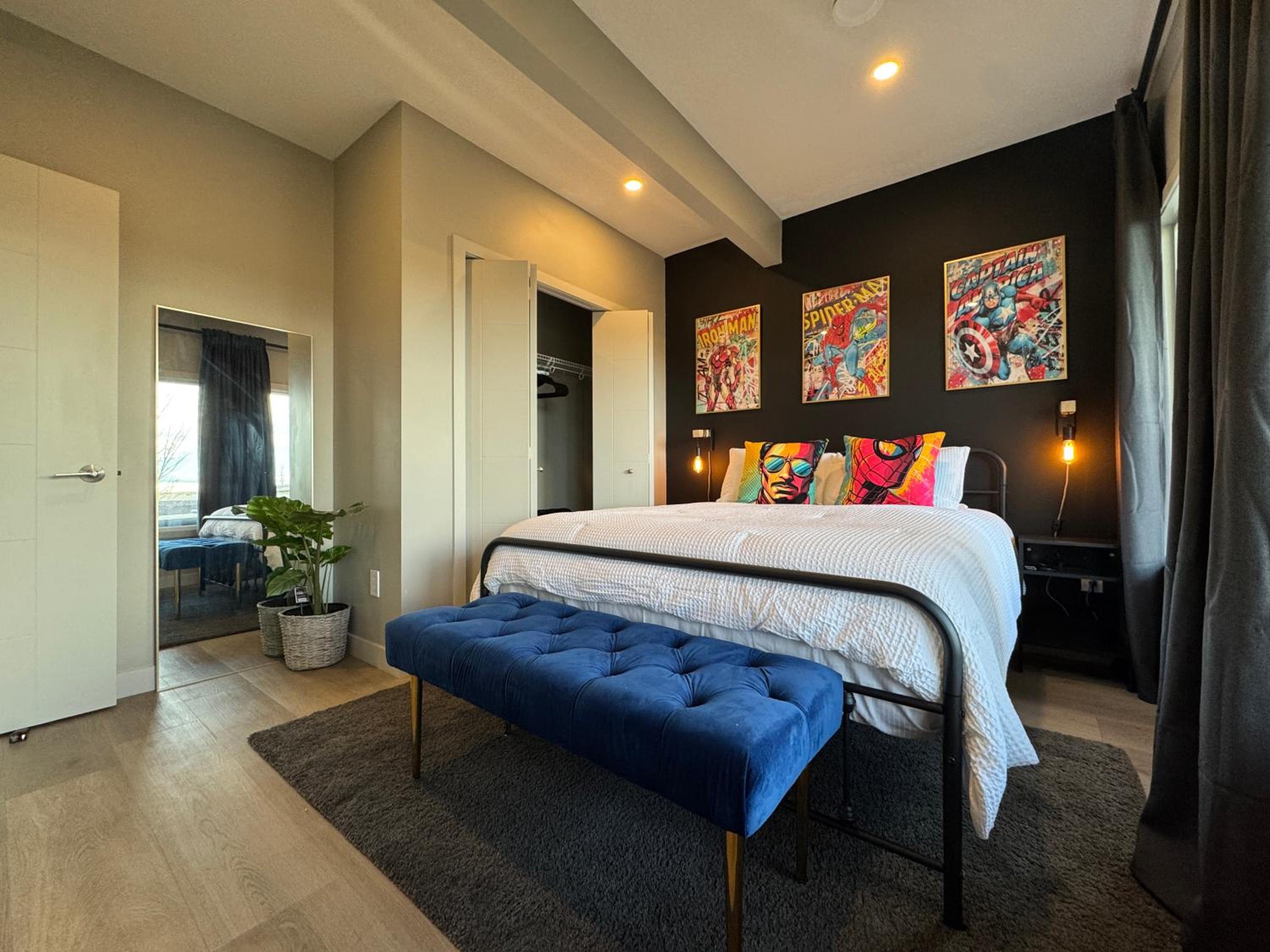 Modern Pet Friendly Walk-Out Suite and Den
