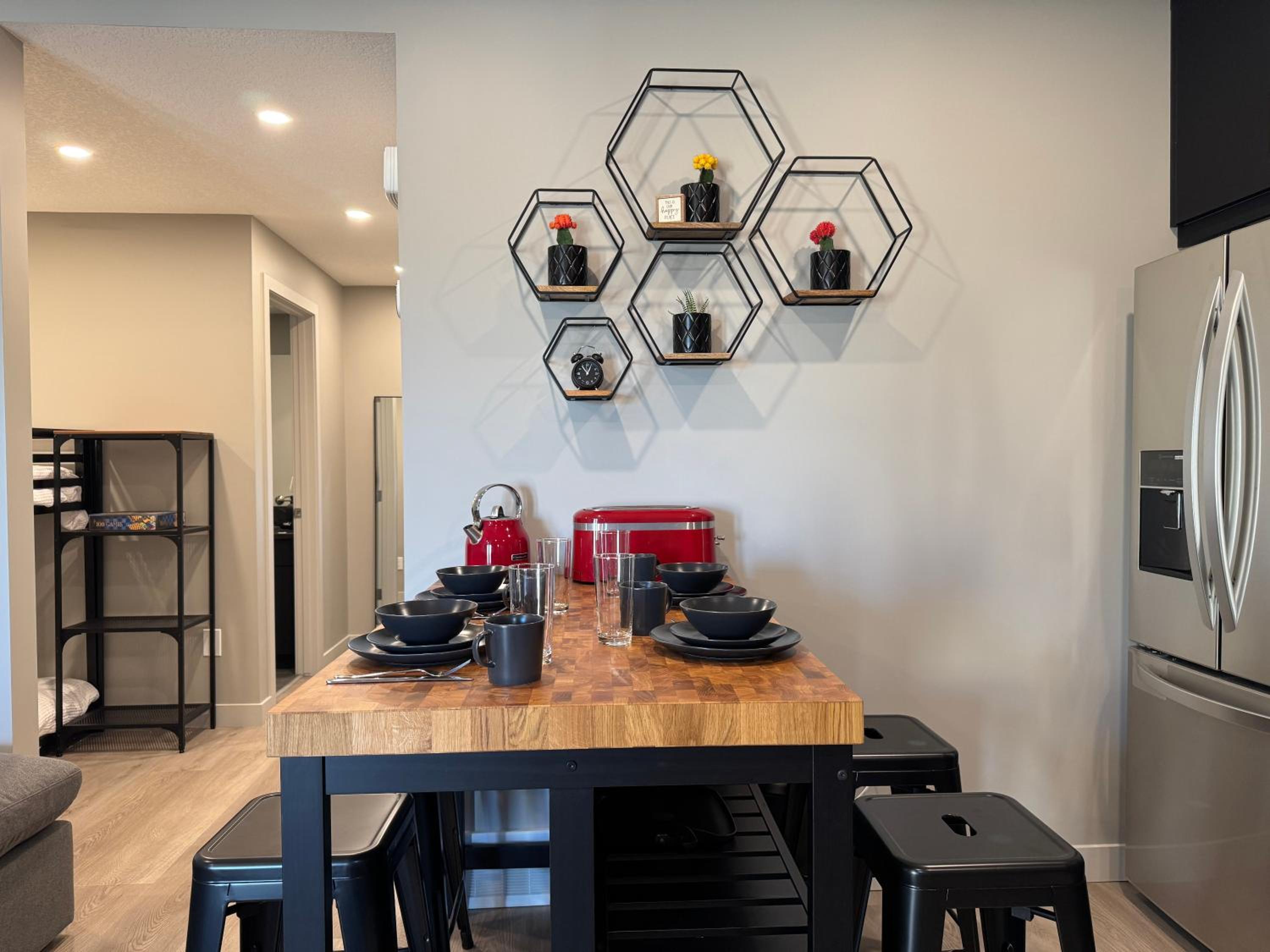 Modern Pet Friendly Walk-Out Suite and Den