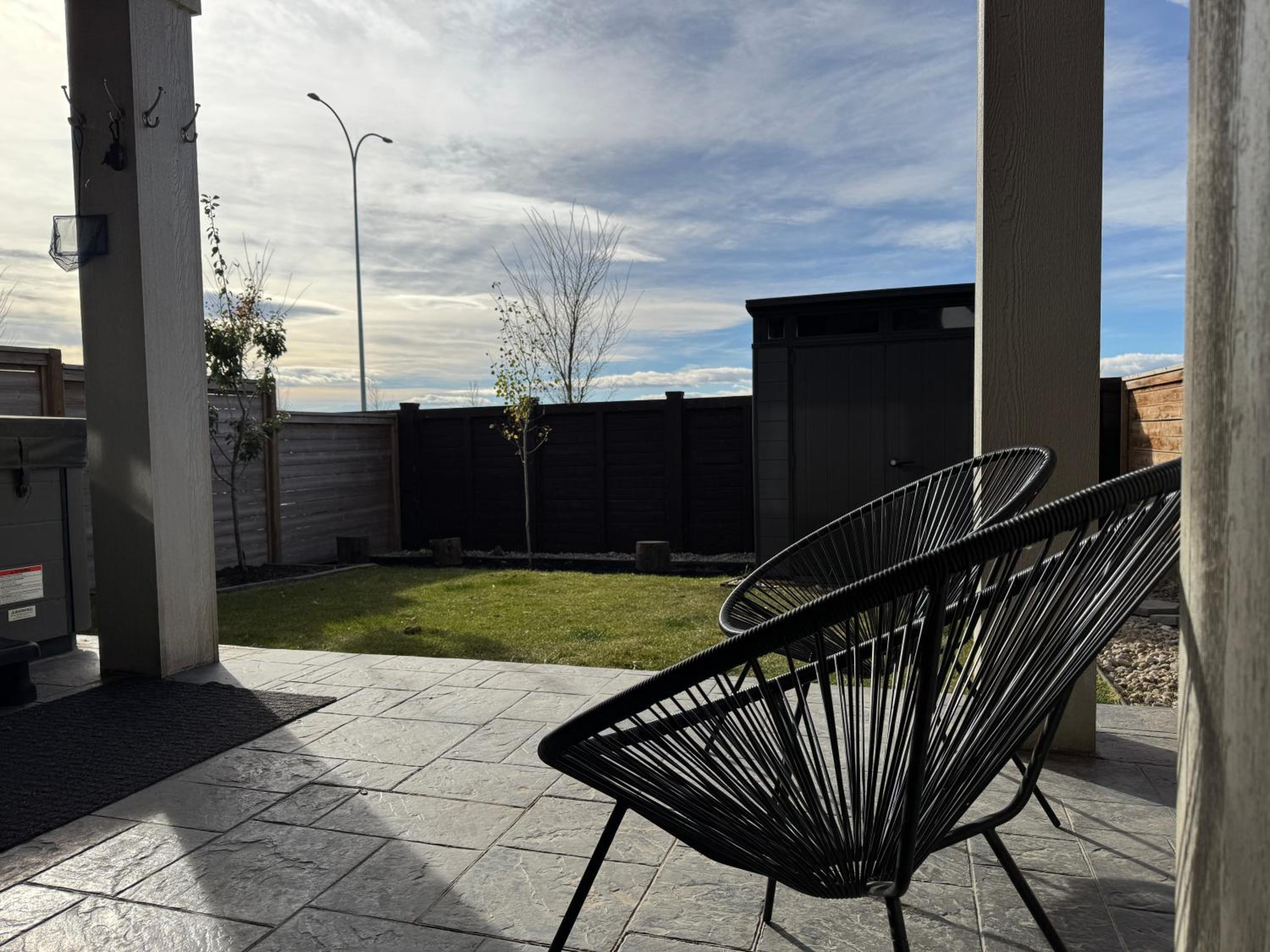 Modern Pet Friendly Walk-Out Suite and Den