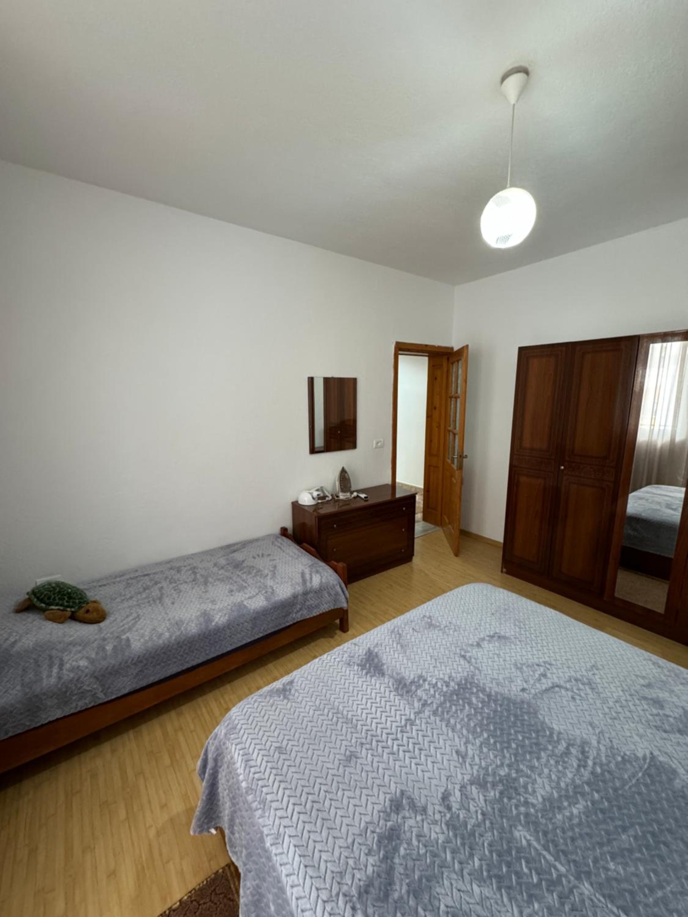 Spacious and Lake Therapy Apartment photo 3