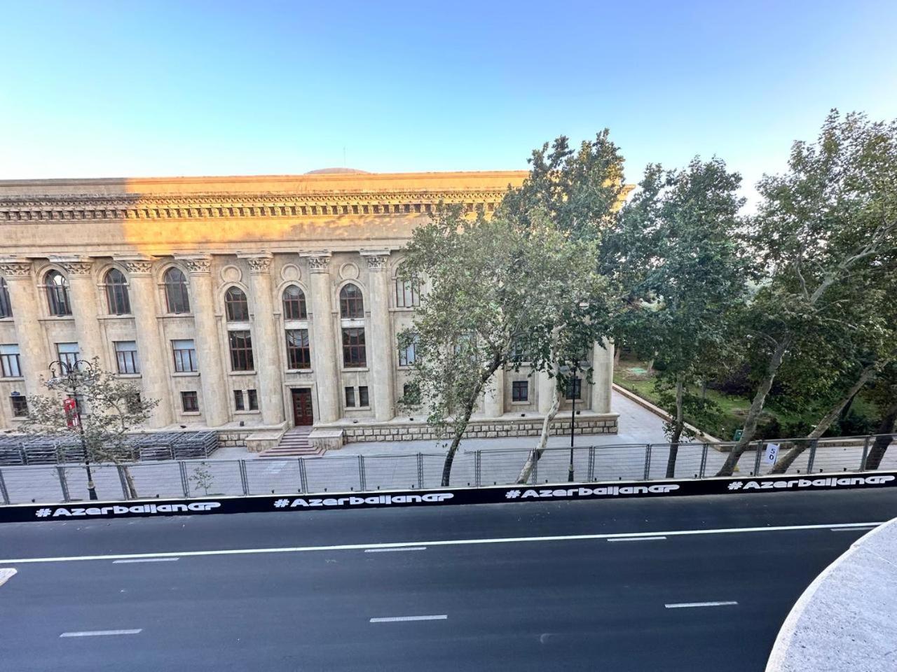 Museum Apartment Formula1 View