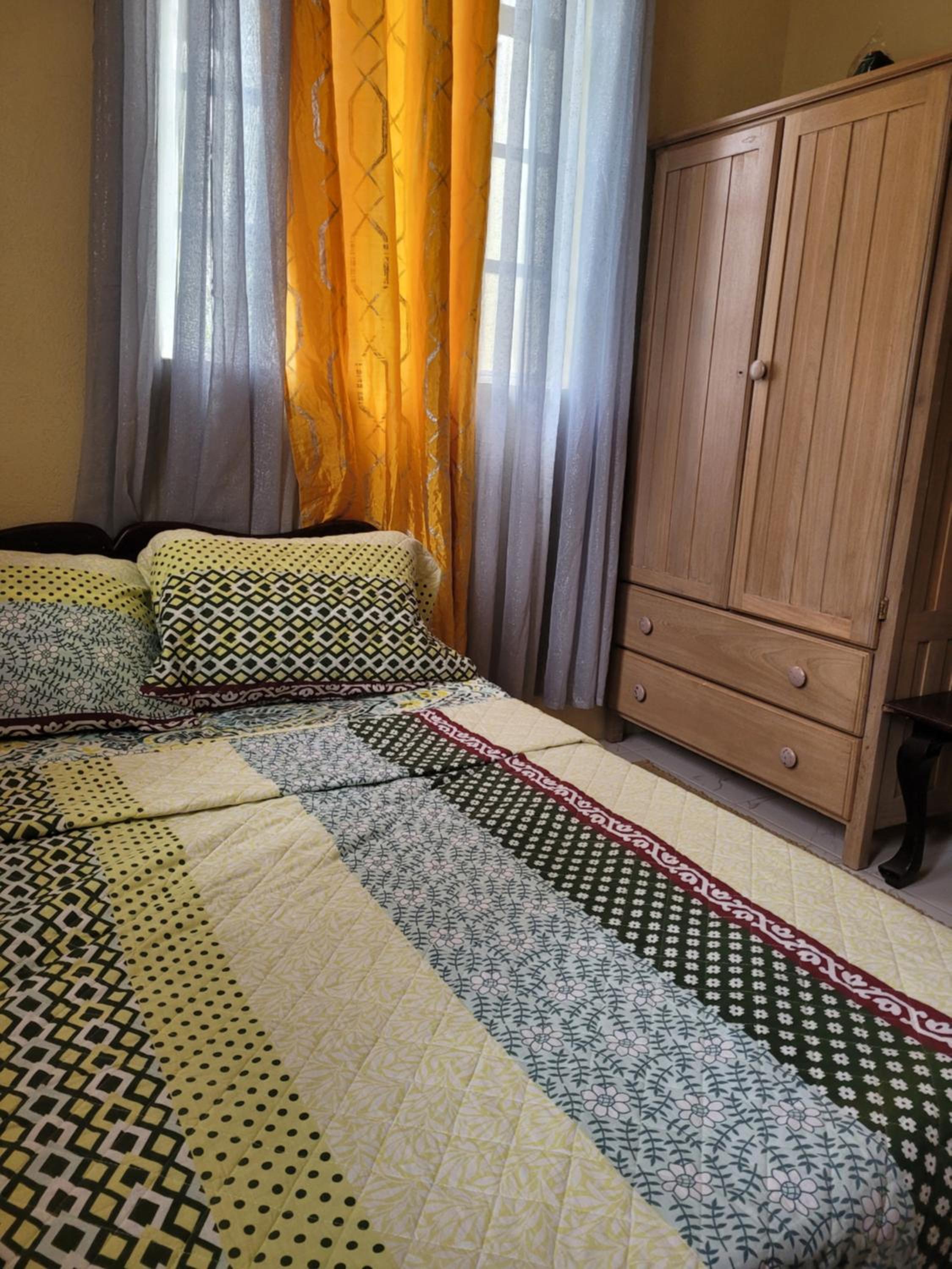 Alamander Country Suite