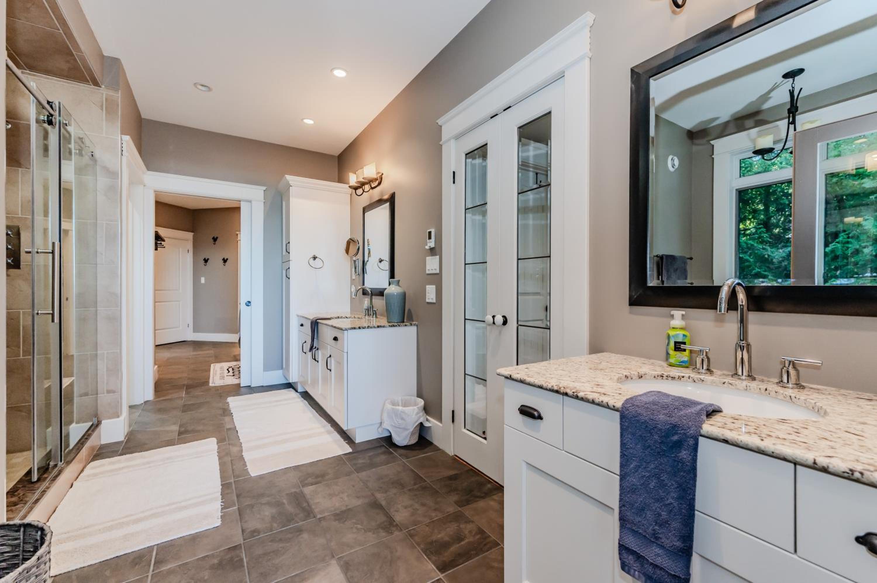 Michael's Luxury Cottage on Bruce Trail Starlink