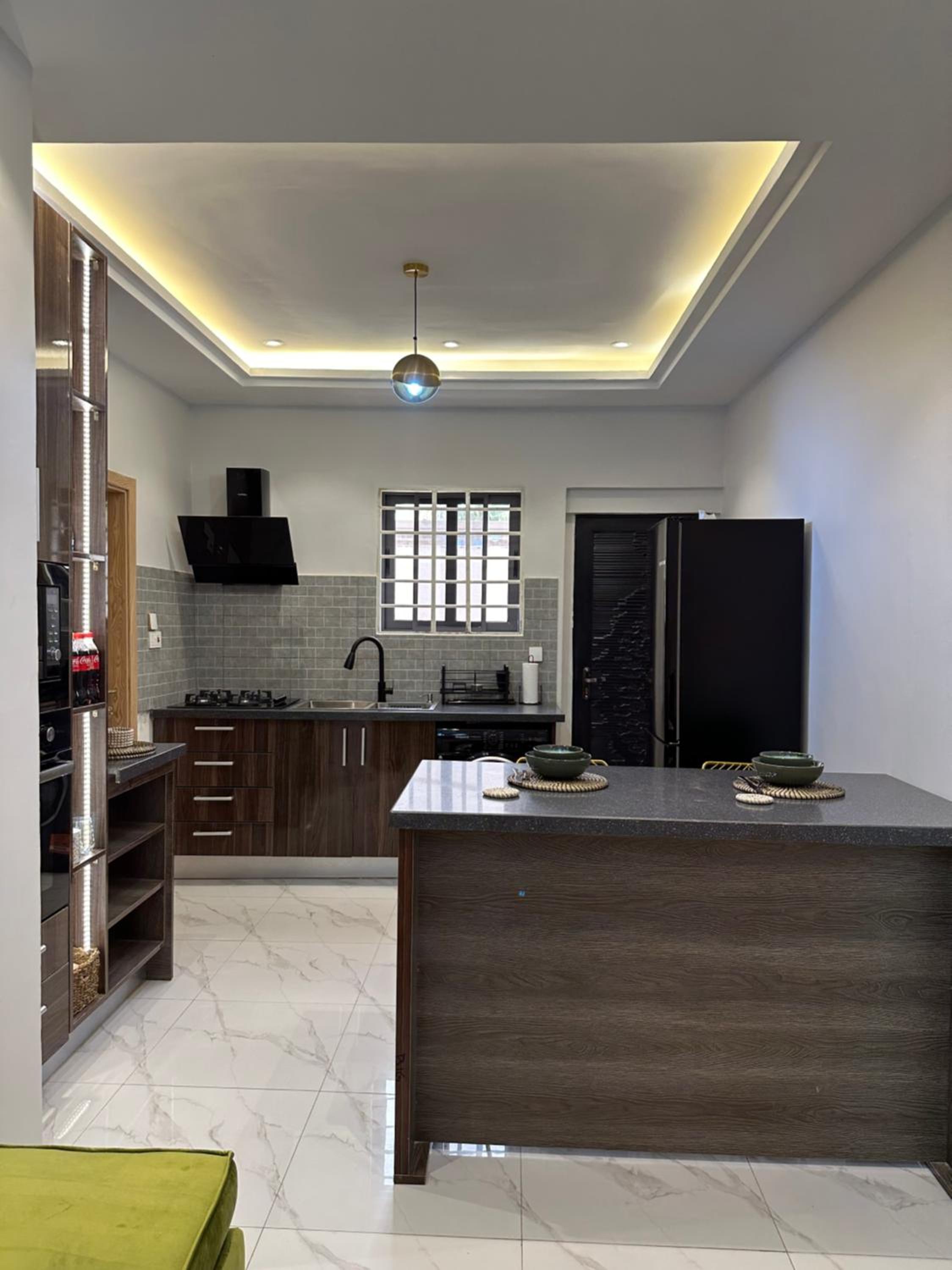 BAAHbie Lux Properties, Hannahs House 2 bed Apartment view 2