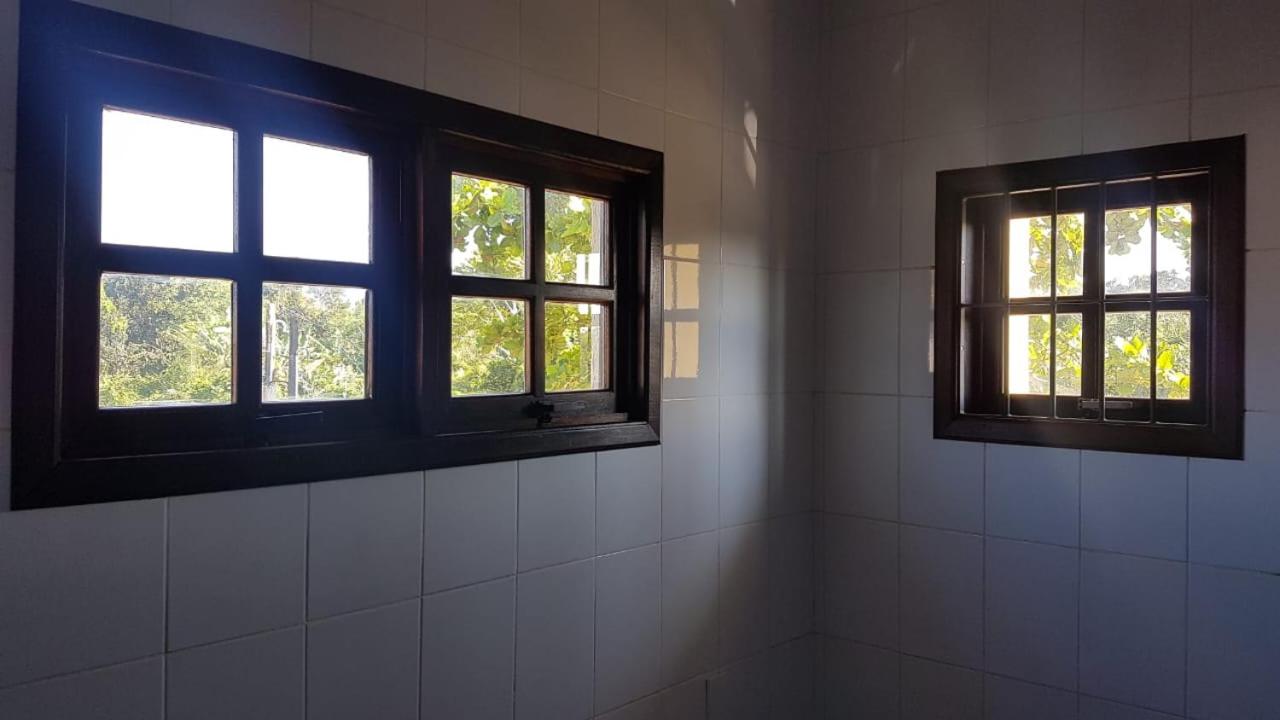 Casa na praia do Indaia piscina, bilhar, 5 quartos e vista