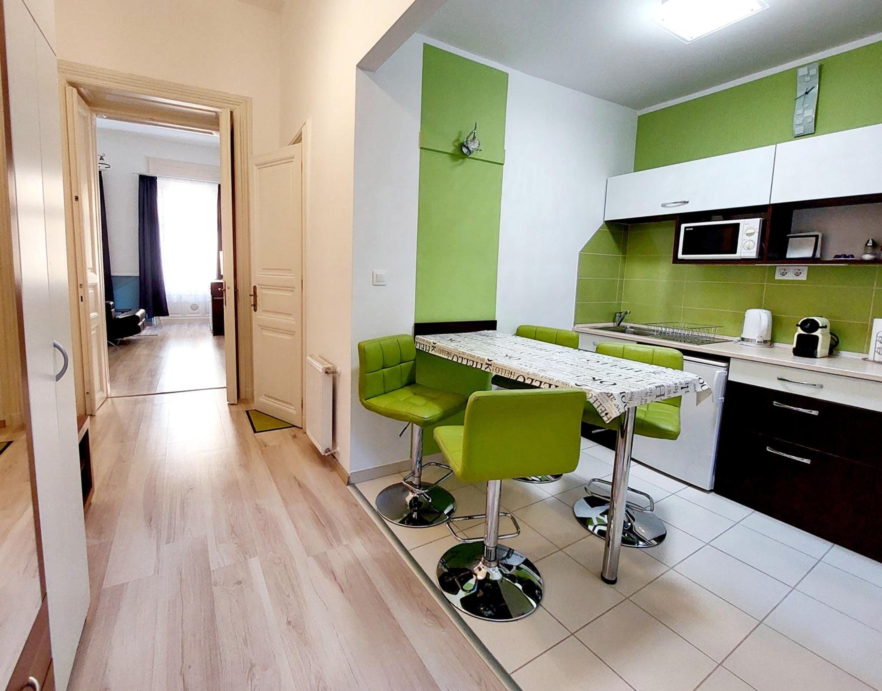 Eötvös Apartman view 4