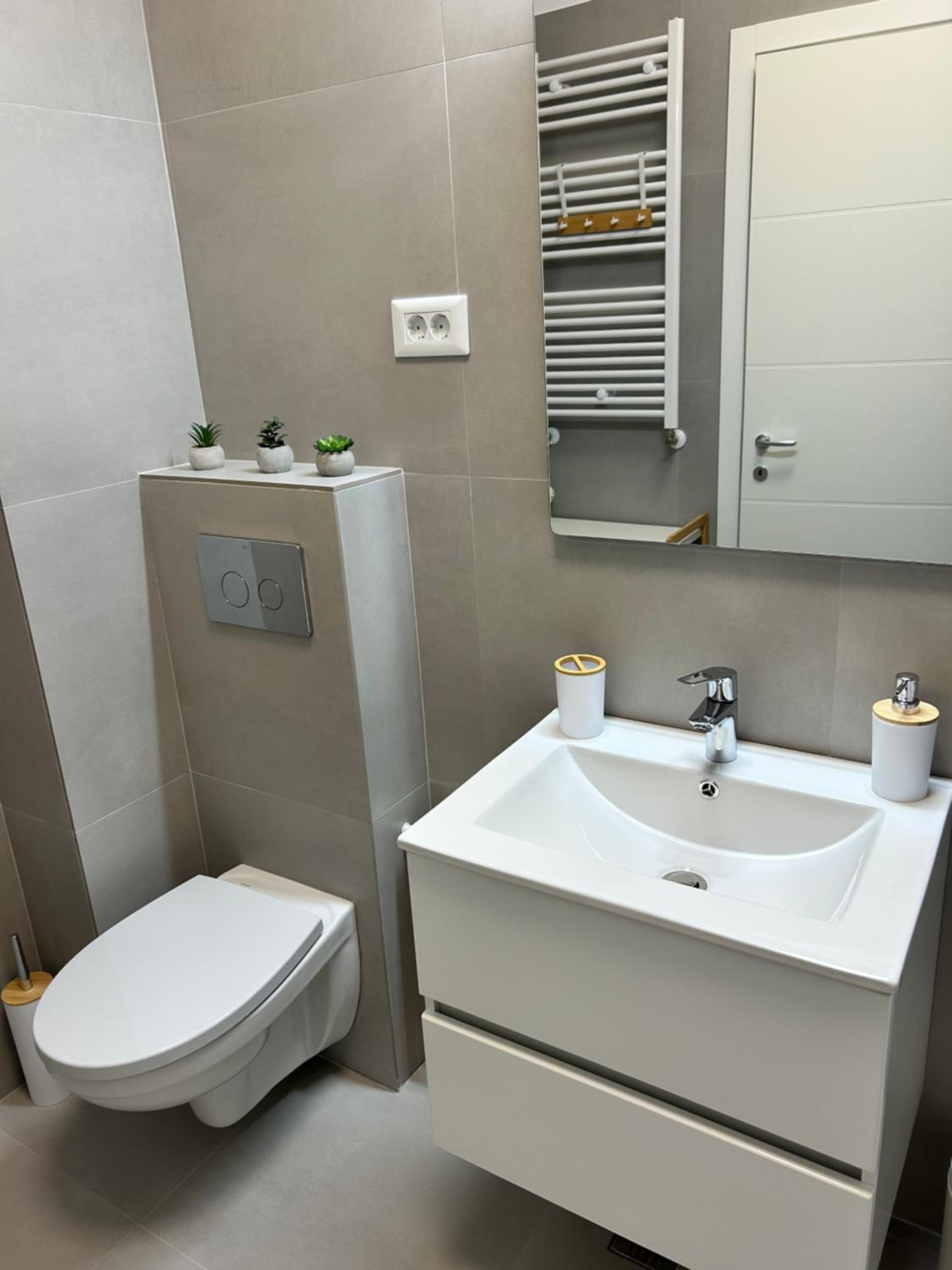 The Cozy Flat - modern, new, 2 rooms apartments, parking
