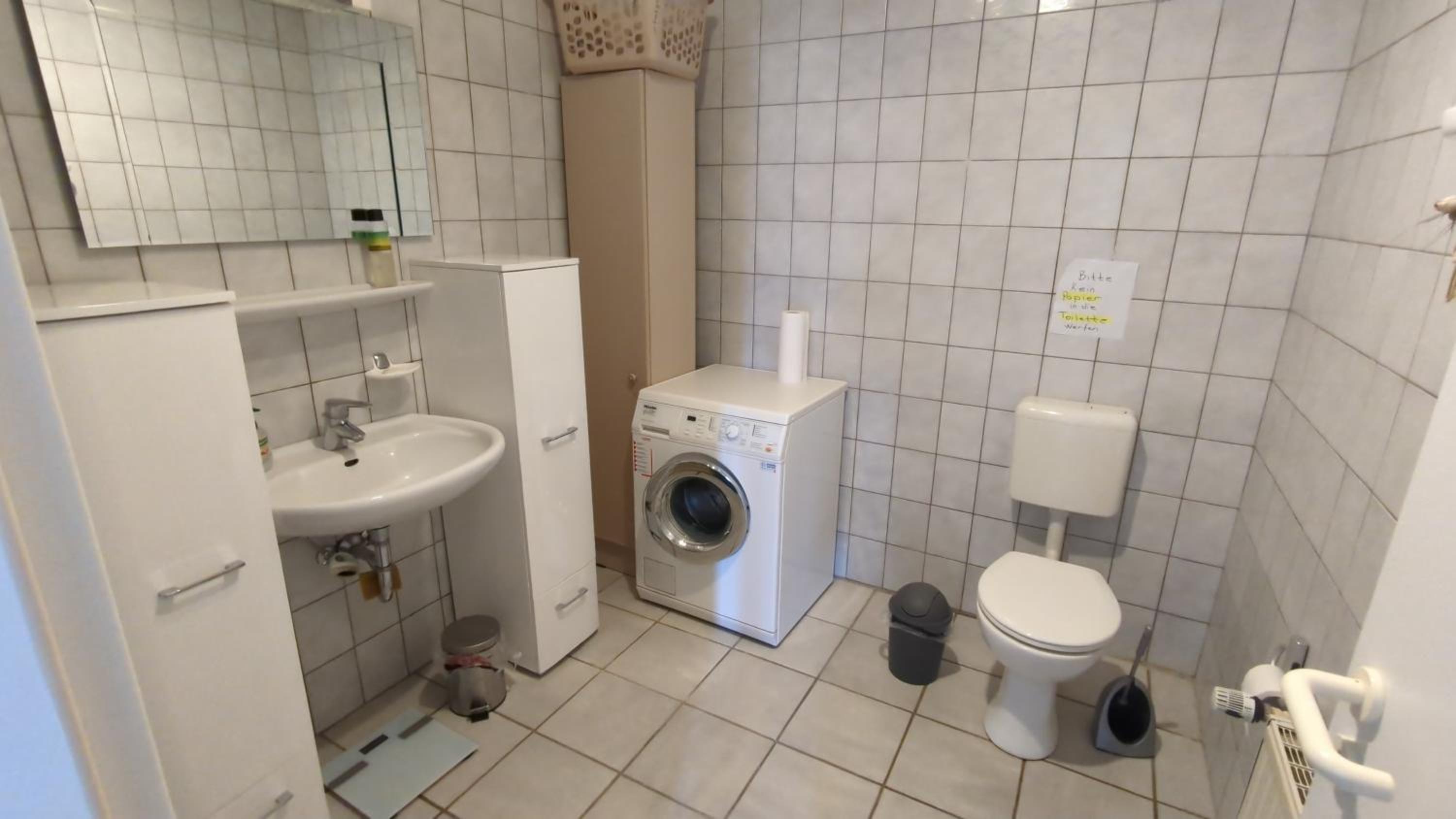 Ruhiges Zimmer im Dorf