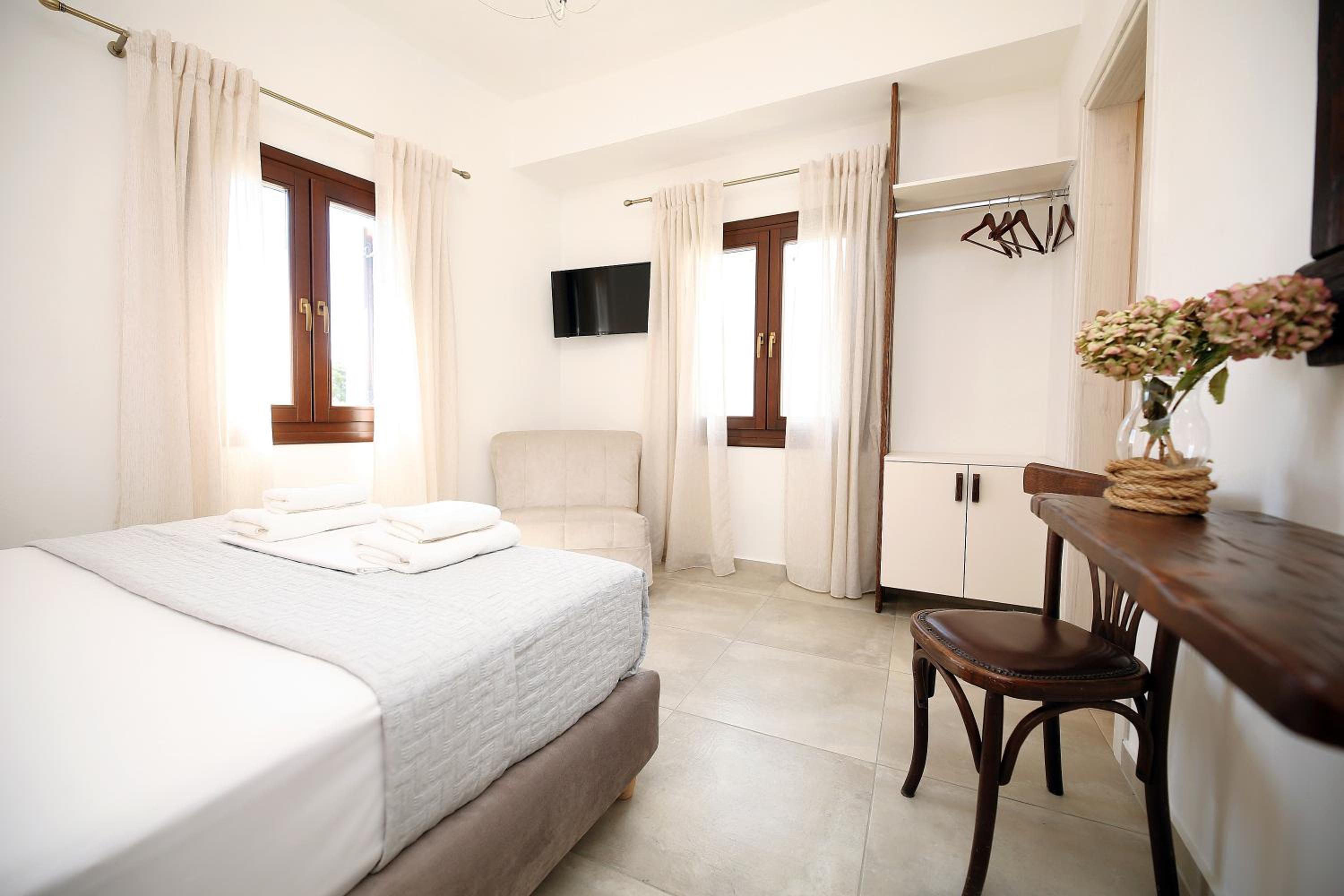 Marousos Central Guesthouse