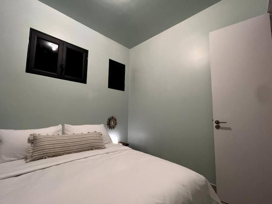Beautifull 1BR Apt With Comfy Hotel Linens view 3