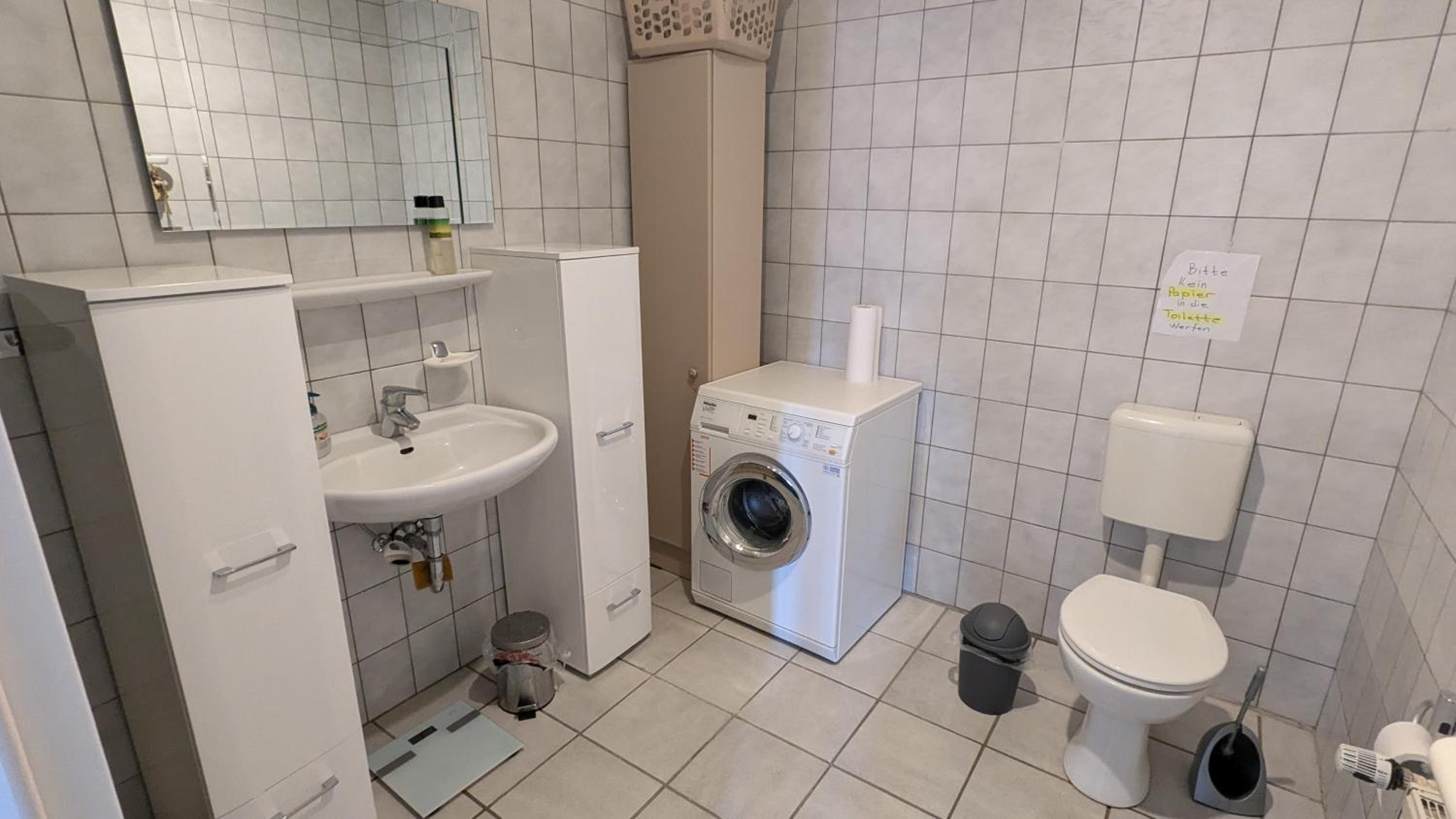 Ruhiges Zimmer im Dorf