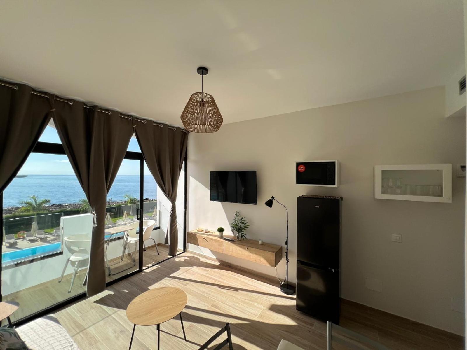 Cura Sea View Apartment