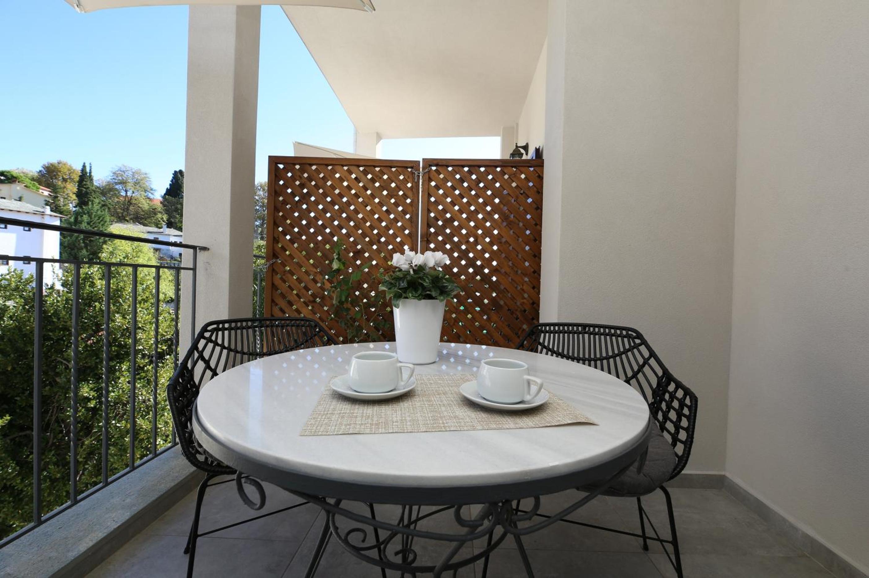 Marousos Central Guesthouse