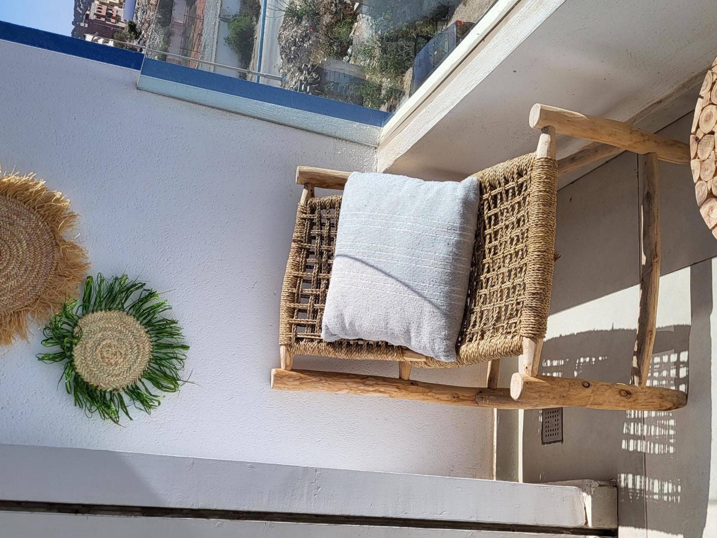 sunny amazigh perl with pool steps from beach 2balcony 2smartTV pool view 4
