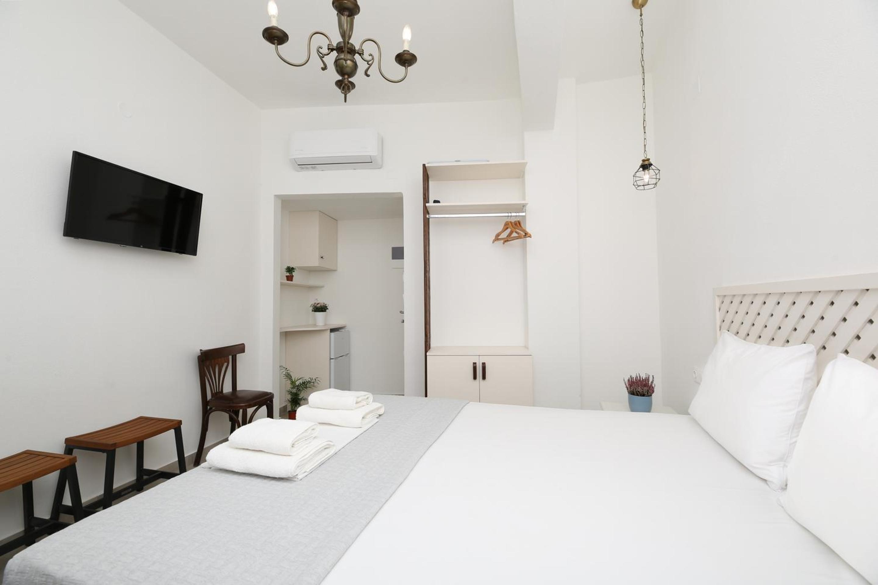 Marousos Central Guesthouse