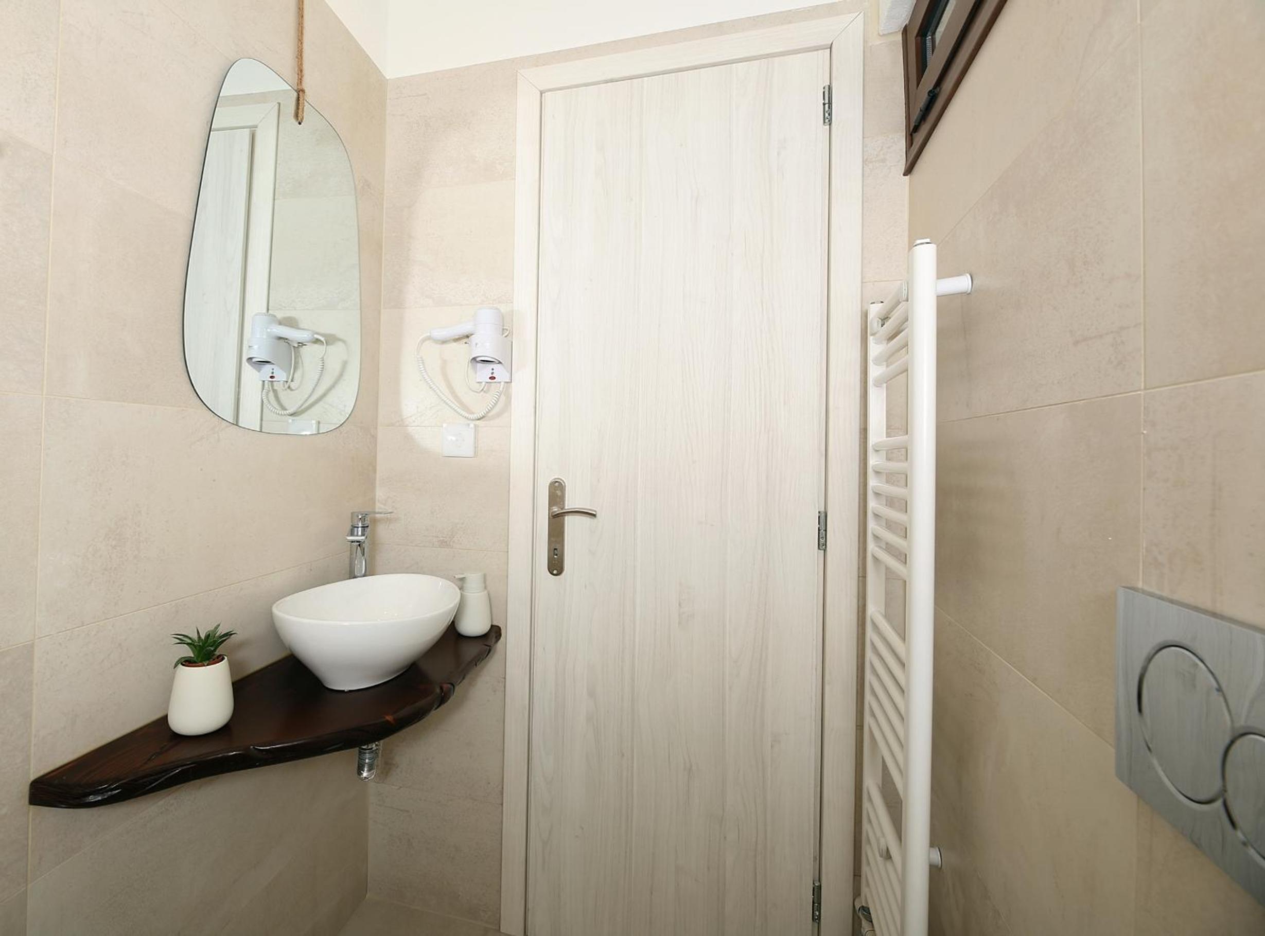 Marousos Central Guesthouse