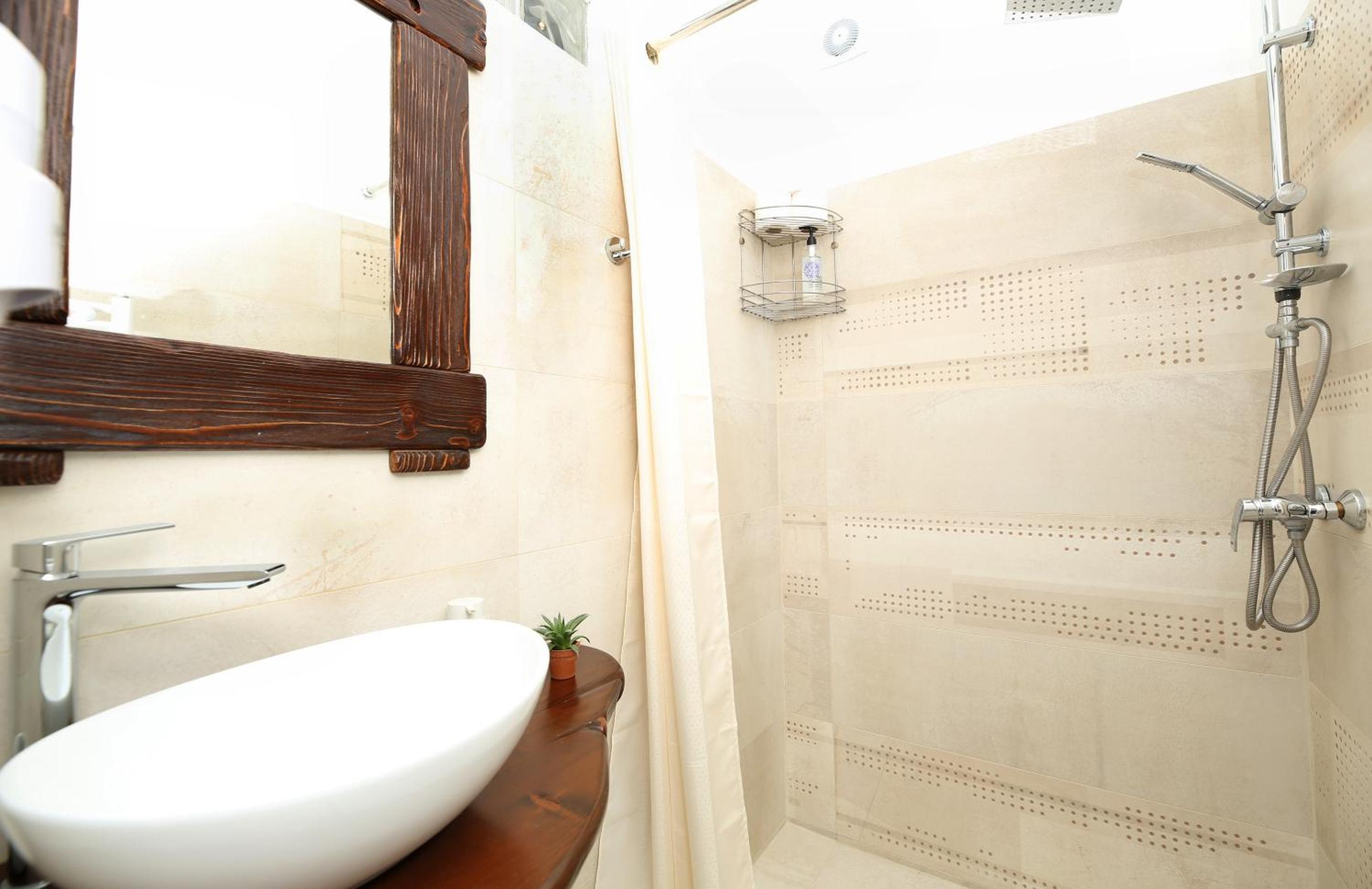 Marousos Central Guesthouse
