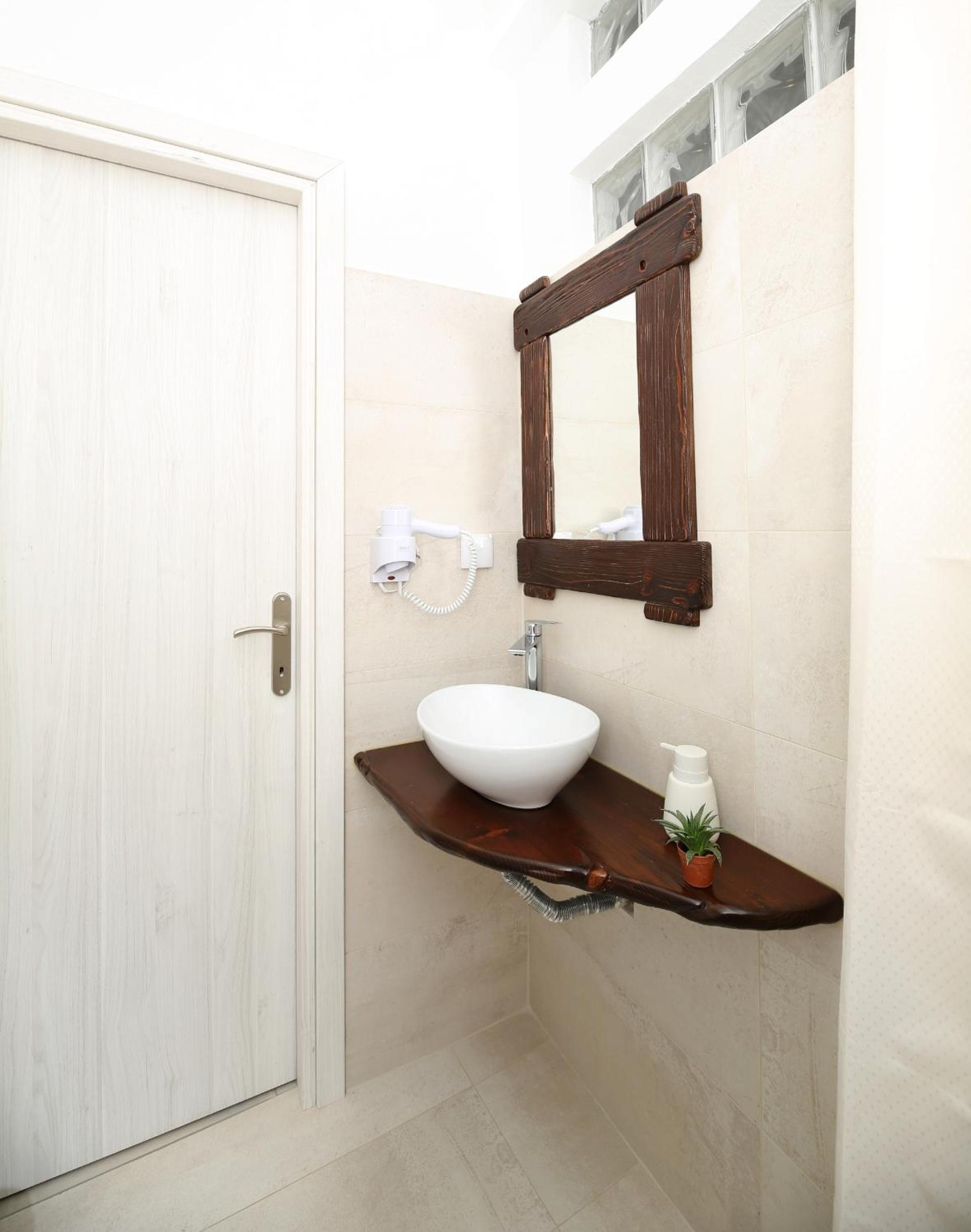 Marousos Central Guesthouse
