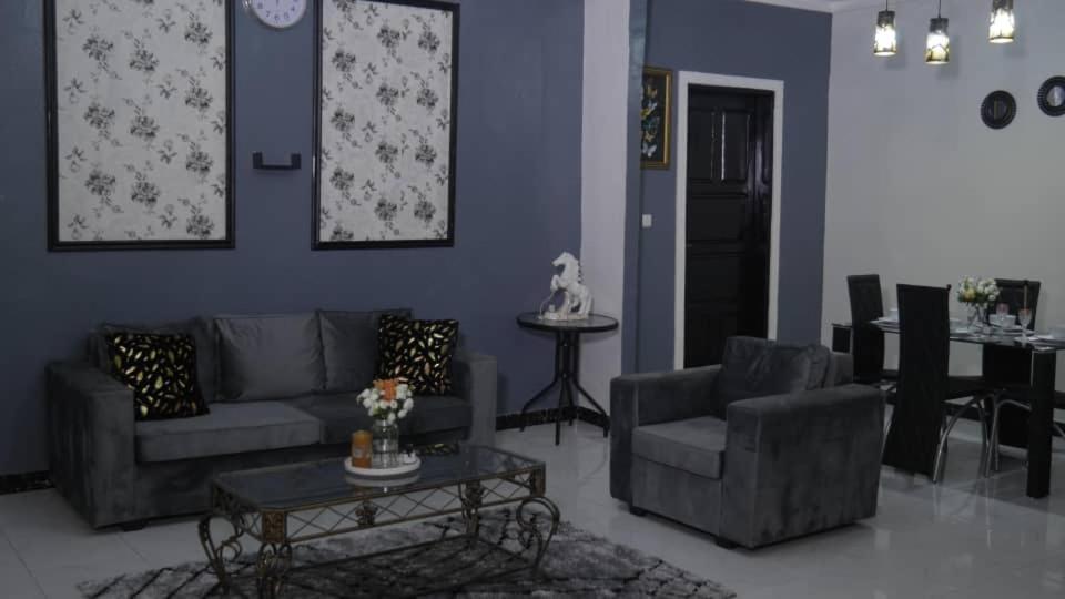 Bella cosy home
