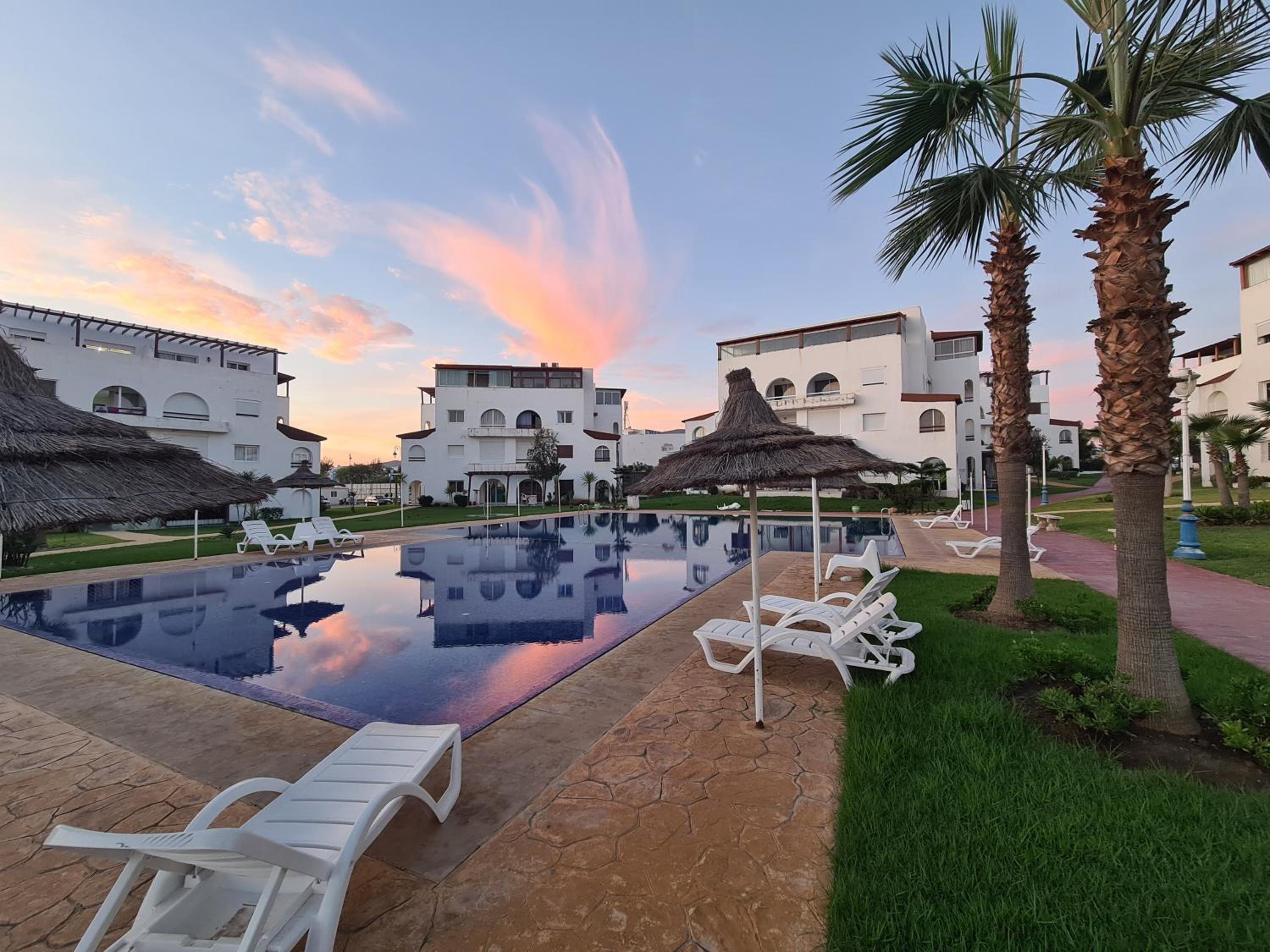 Charmant appartement en résidence piscine