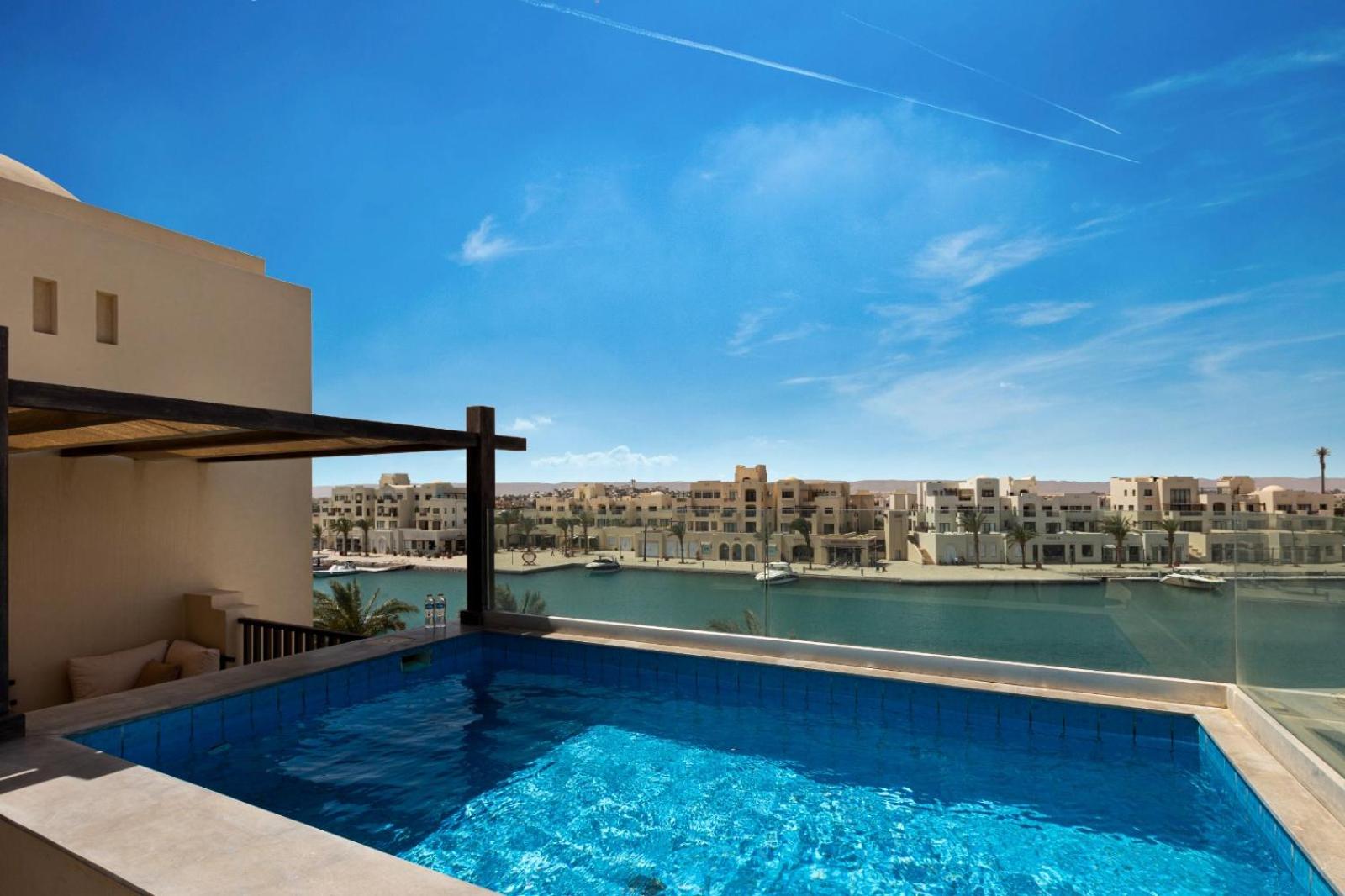 Fanadir Marina Front Penthouse with Pool