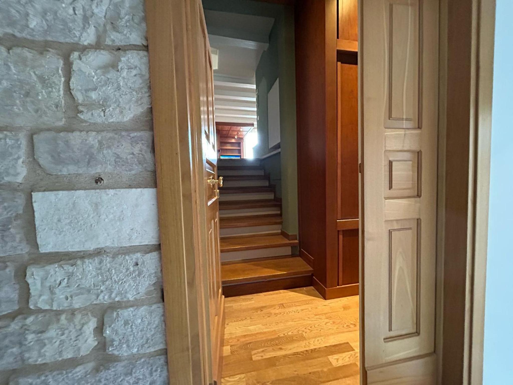 Modern Assisi-Centre Loft photo 2