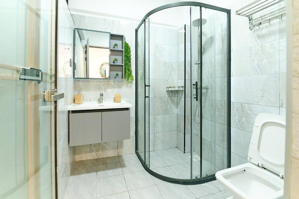 Luxury and Modern 2 Bdr