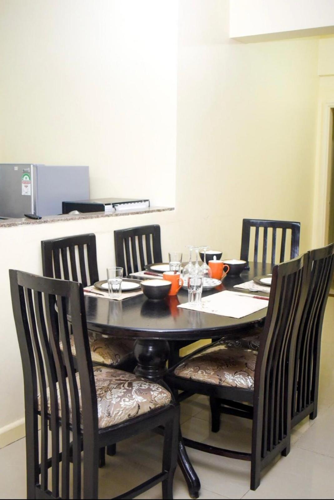 3 bedroom all ensuite Apartment on Mombasa road near JKIA Airport view 5