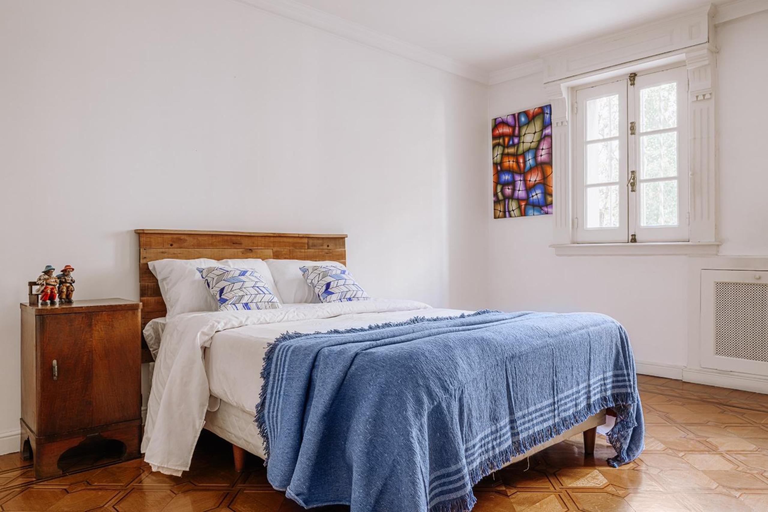 Luxurious 19th century mansion with jacuzzy y cine