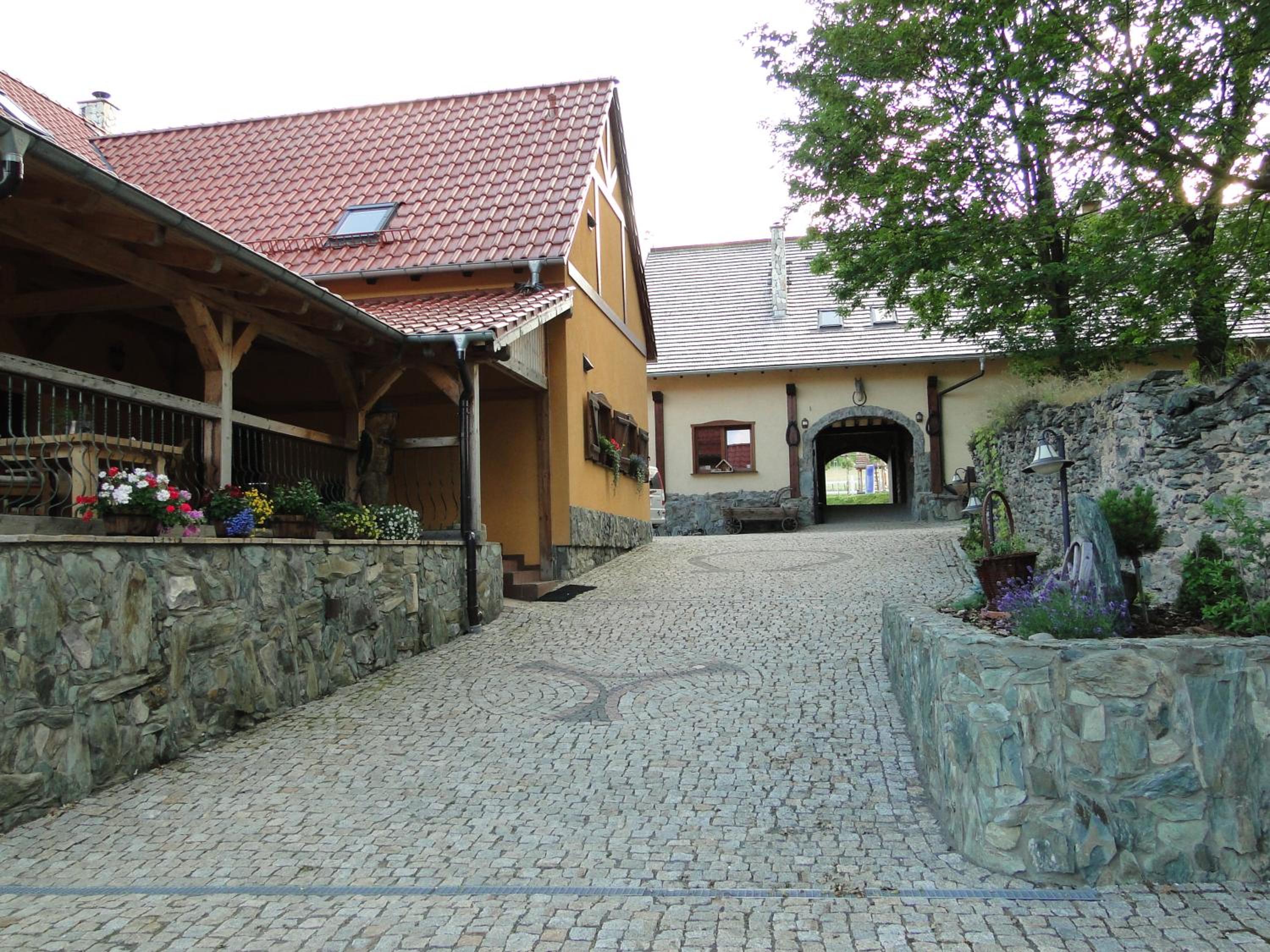 Photo 49