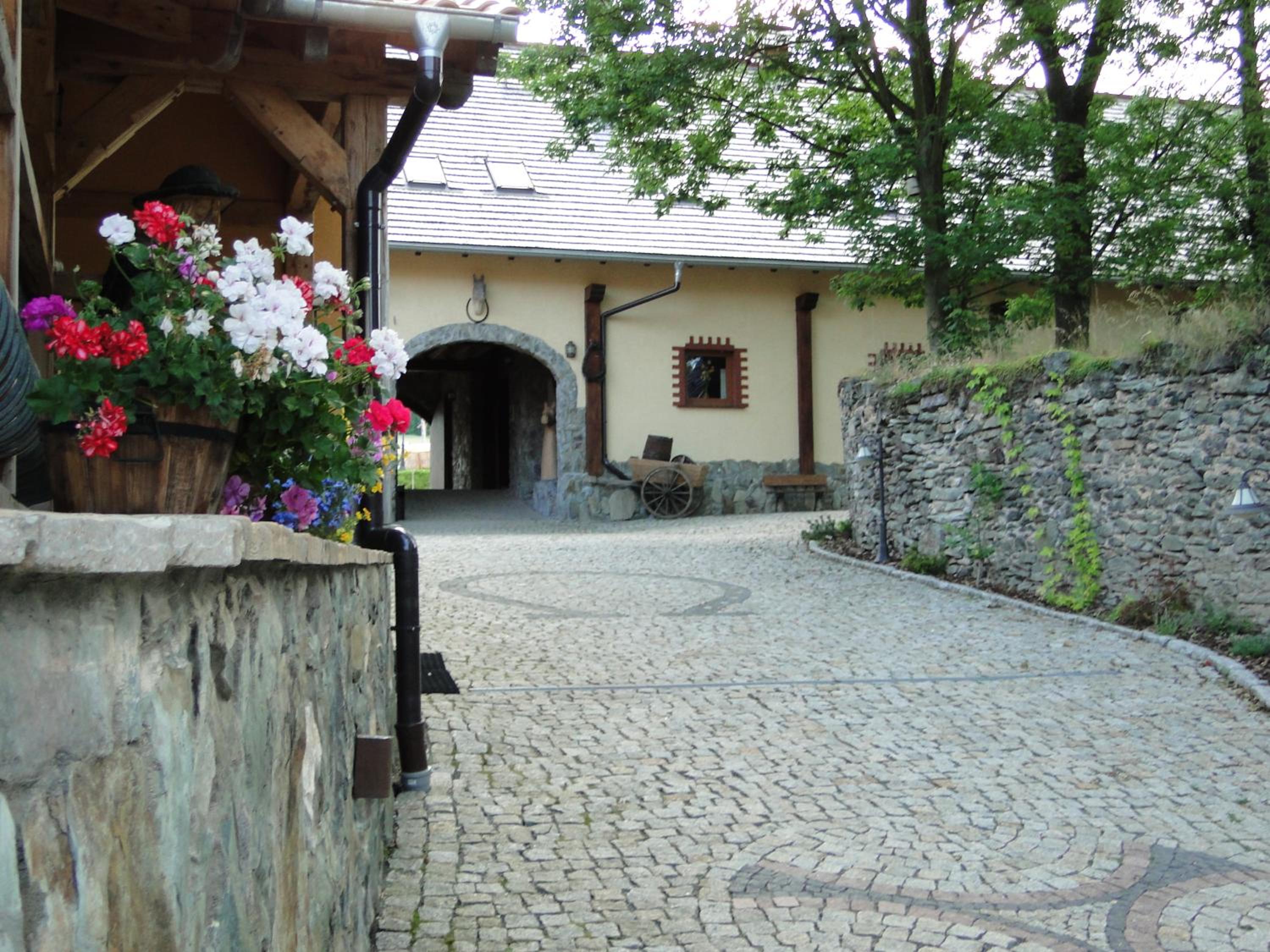 Photo 48