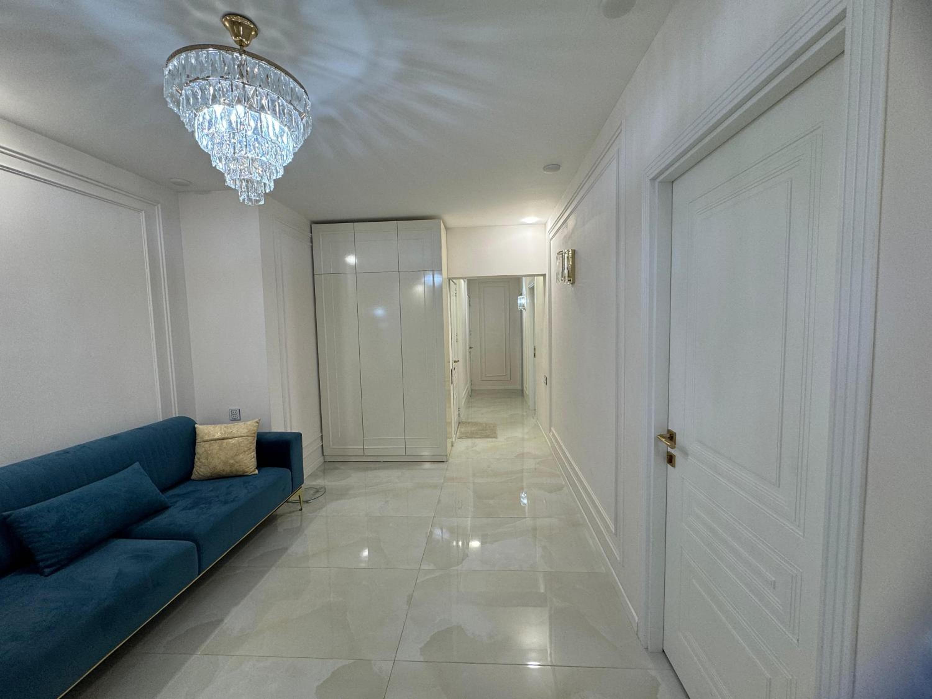Modern Central Apartment