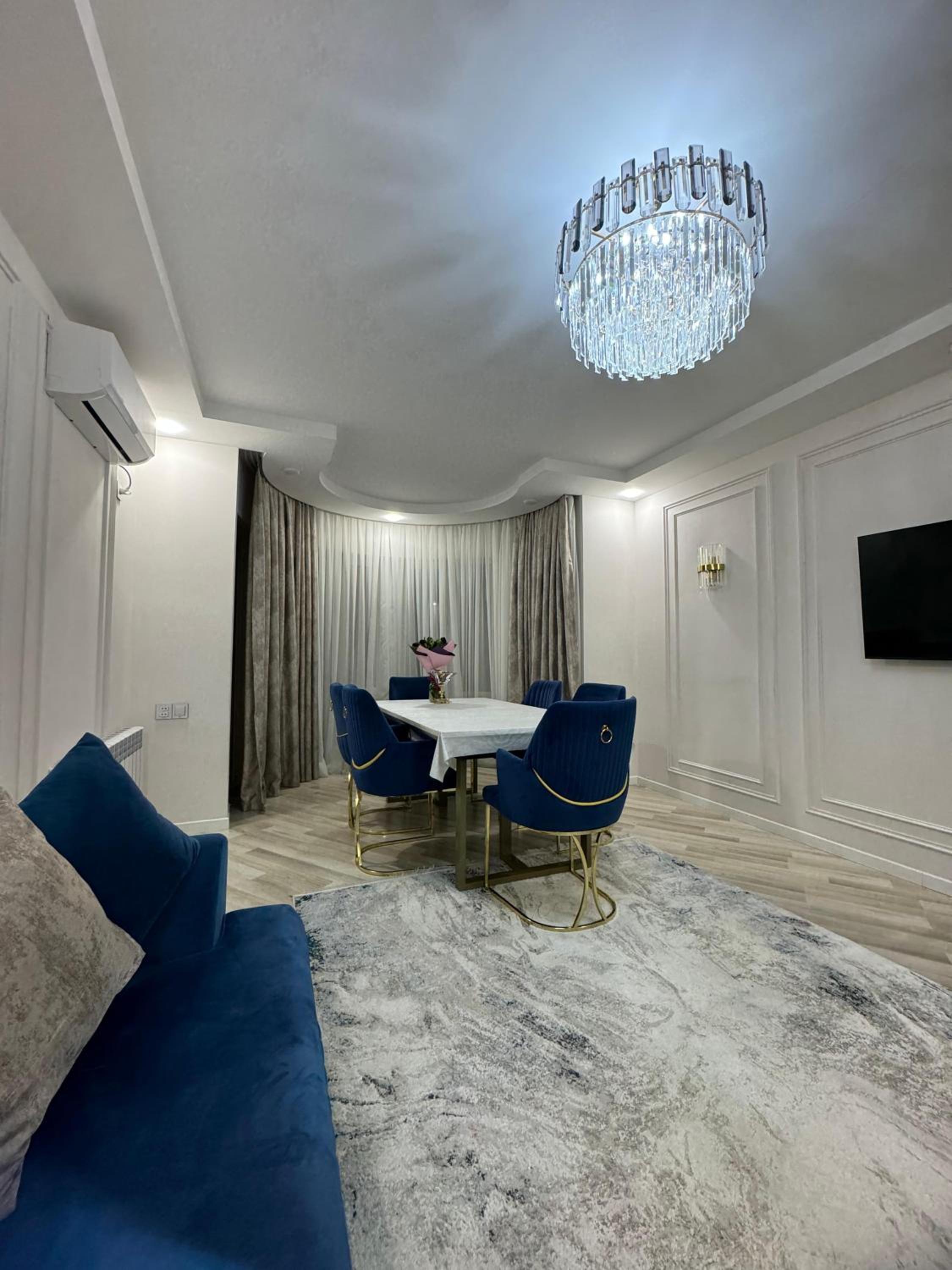 Modern Central Apartment