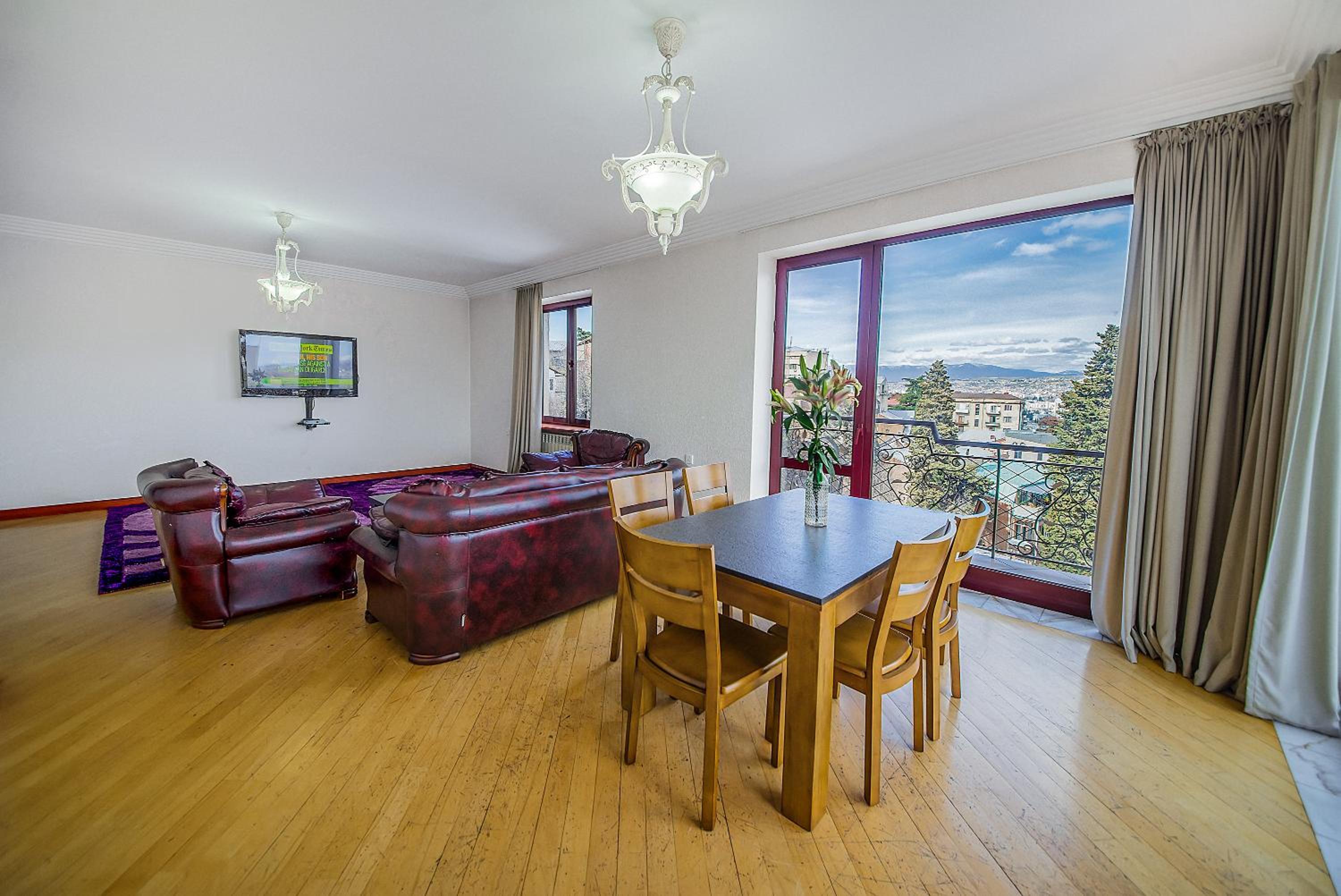 Tiflislux Apartment