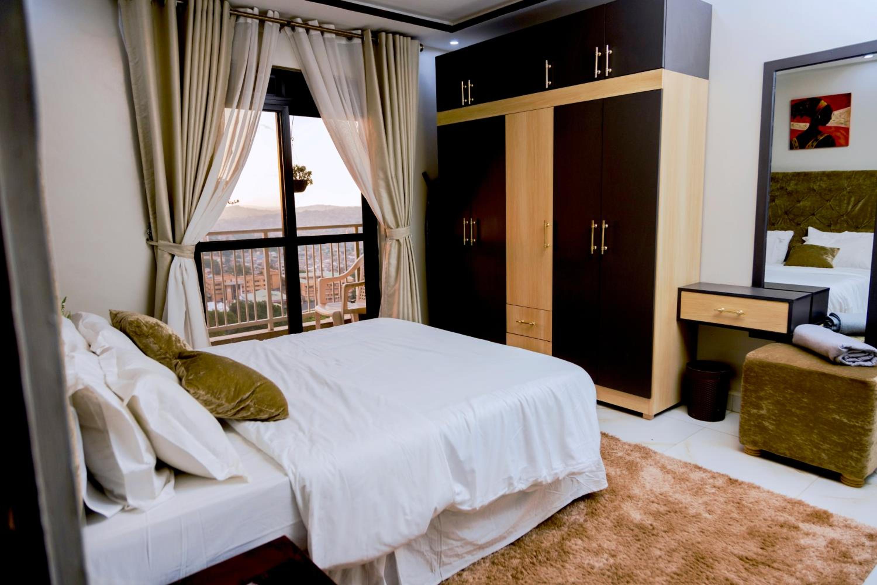 Kololo Million Dollar View Residence