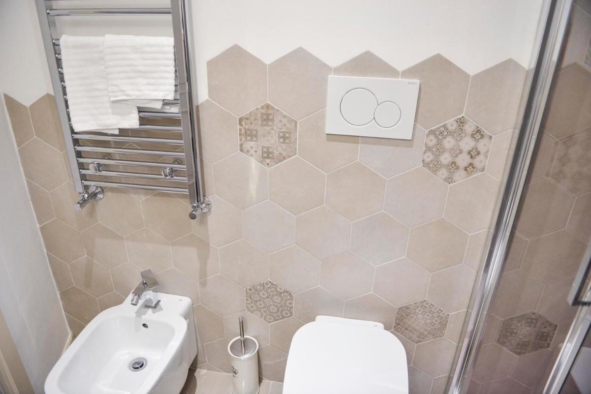 Adelina Guesthouse