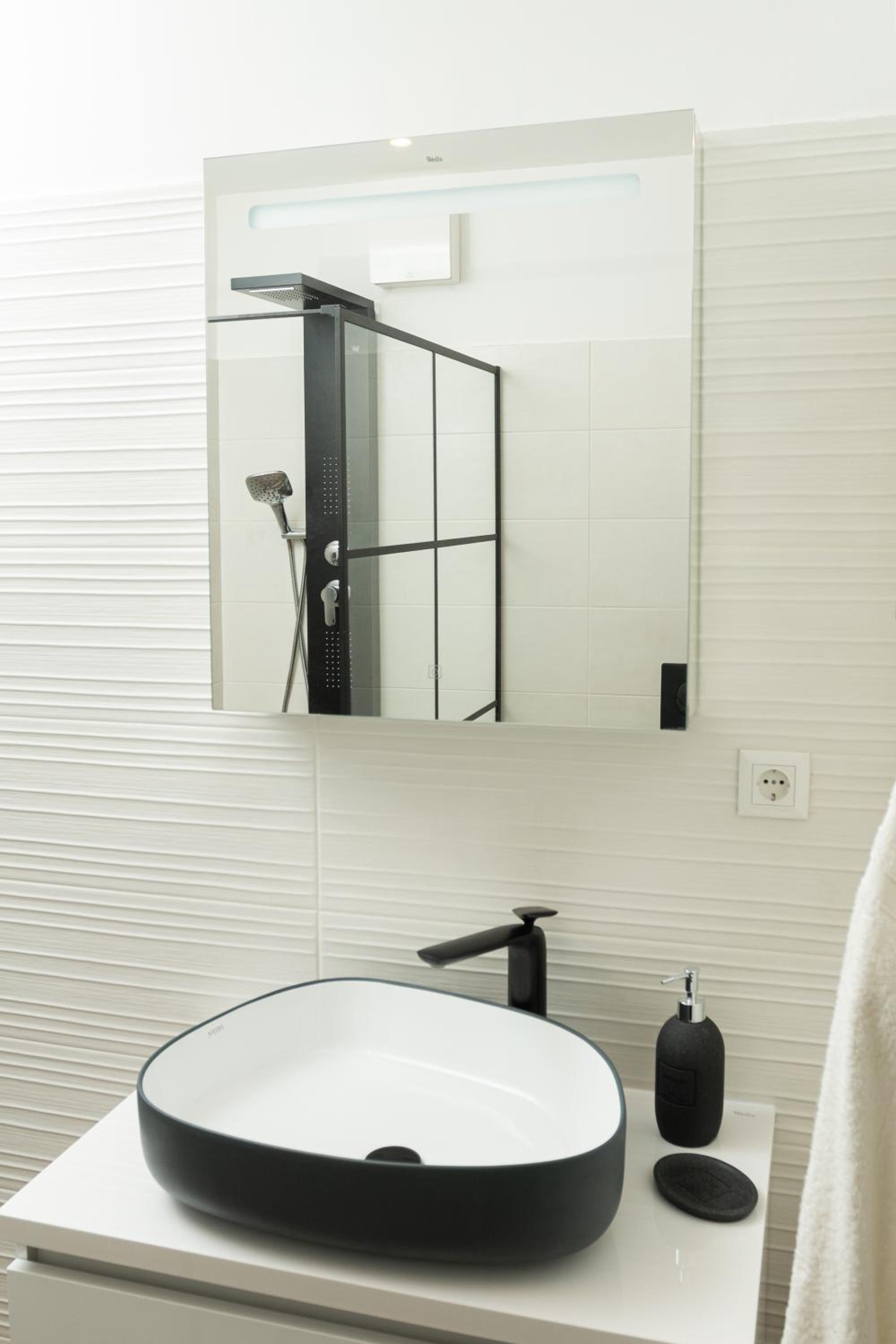 AP21 - Modern apartman view 3