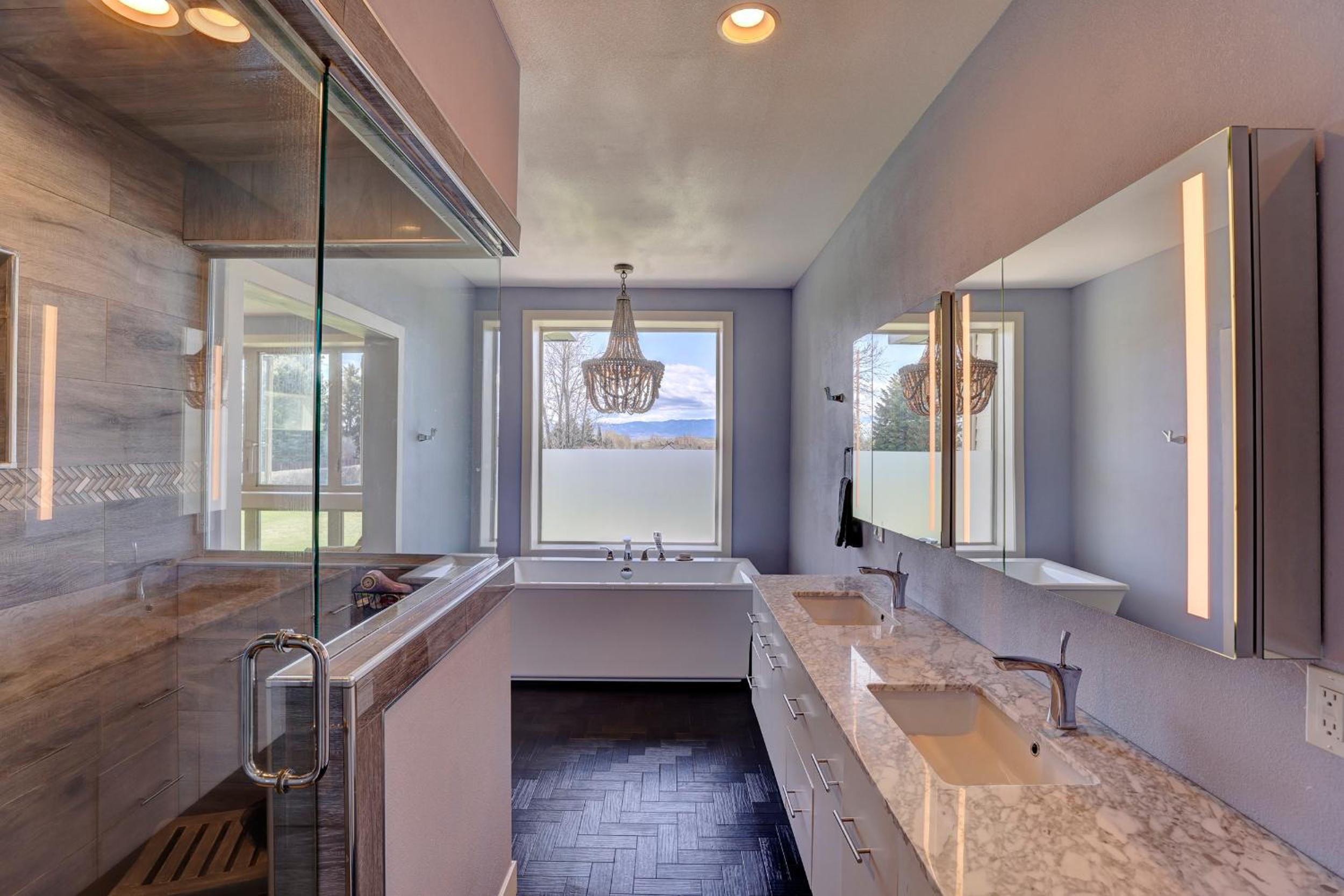 Contemporary Wyoming Luxury view 3