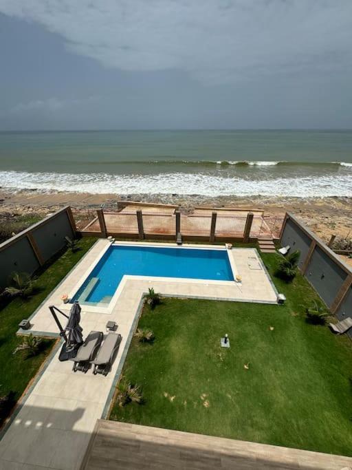 OceanView Ndayane by BlueHorizons - Villa pieds dans l'eau, piscine privée, vue océan